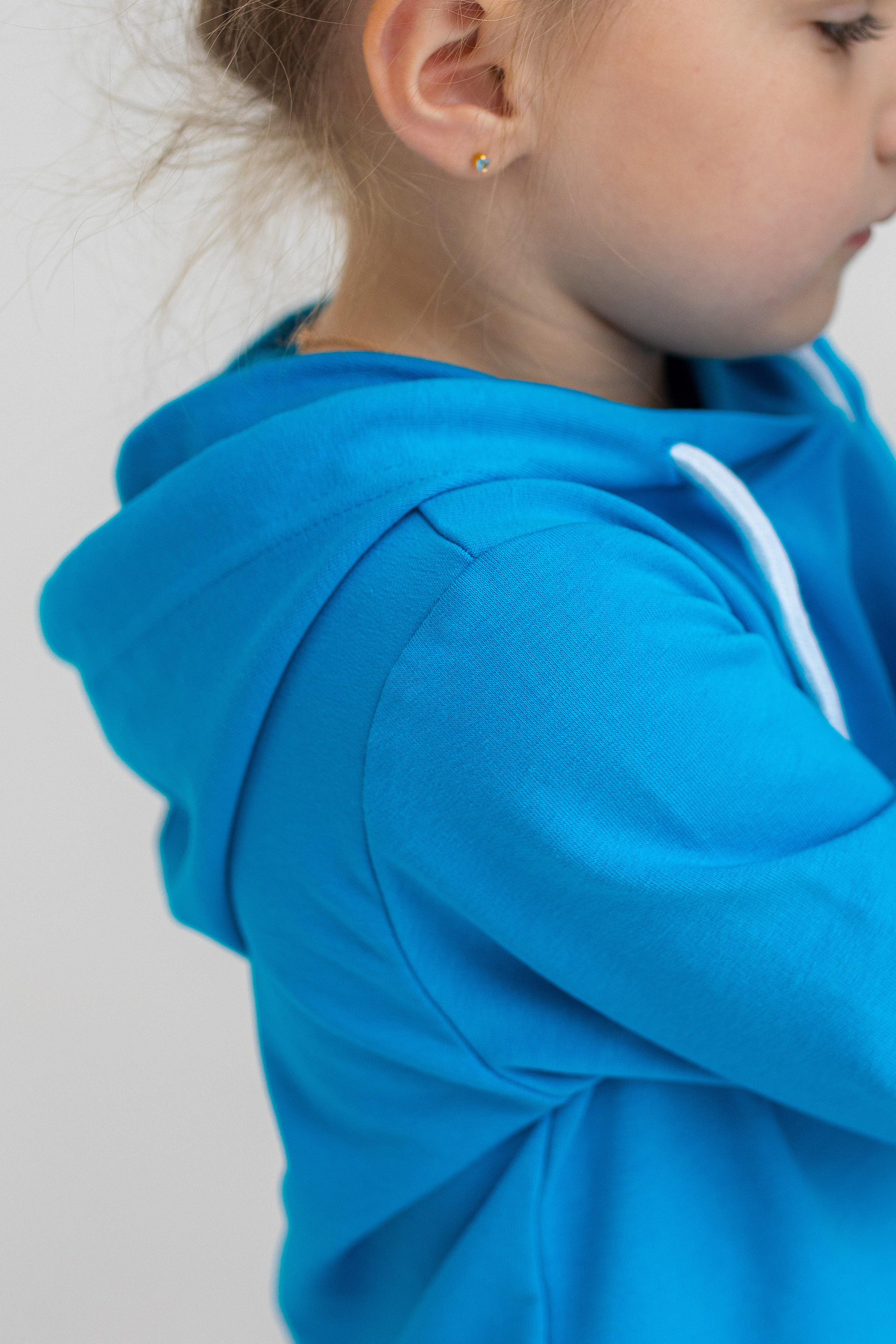 Съемка для бренда-производителя детских платьев. Фотограф в Москве Ира Никина