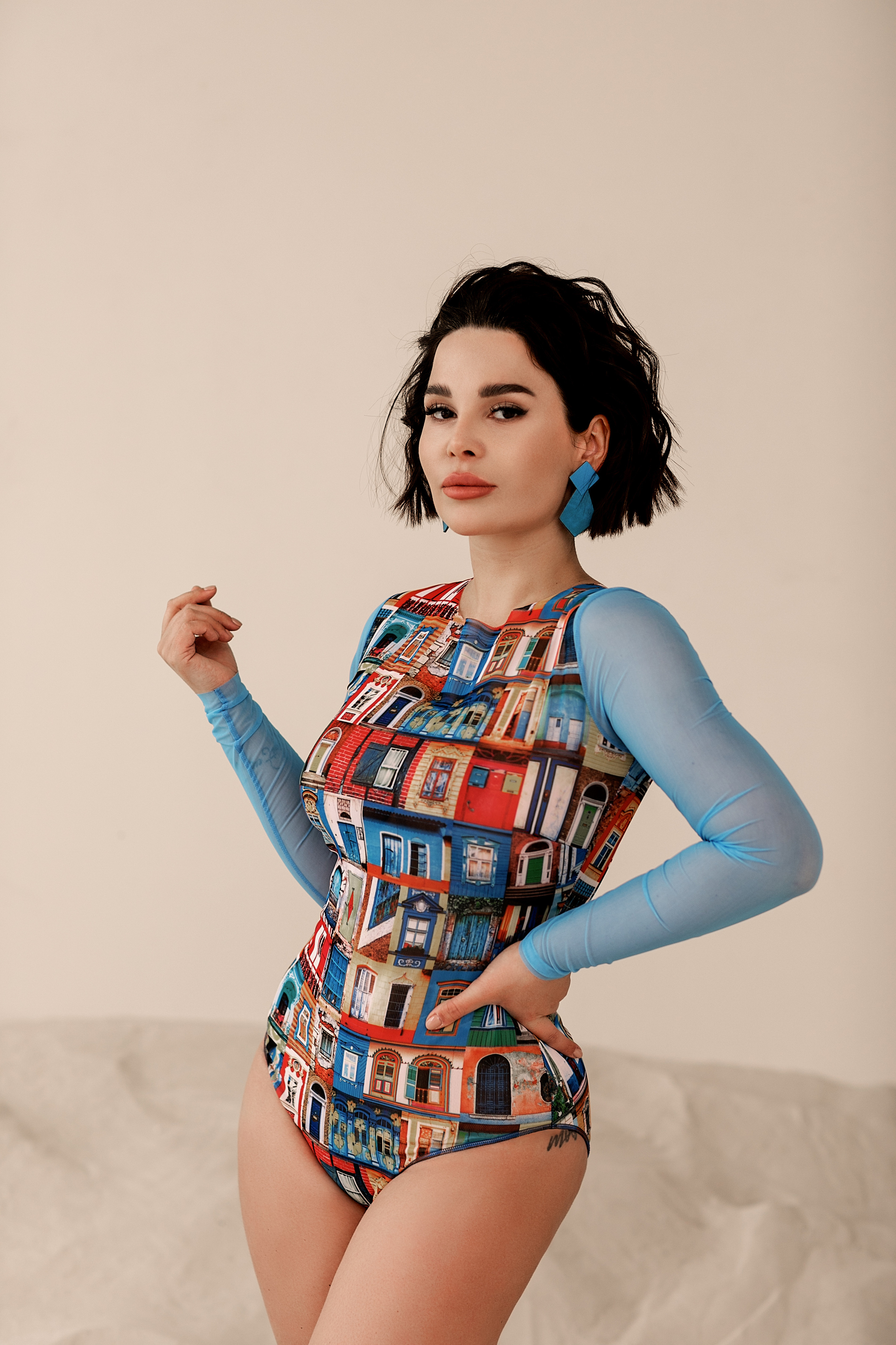 Рекламная съёмка купальников для блогера. Фотограф в Москве Ира Никина