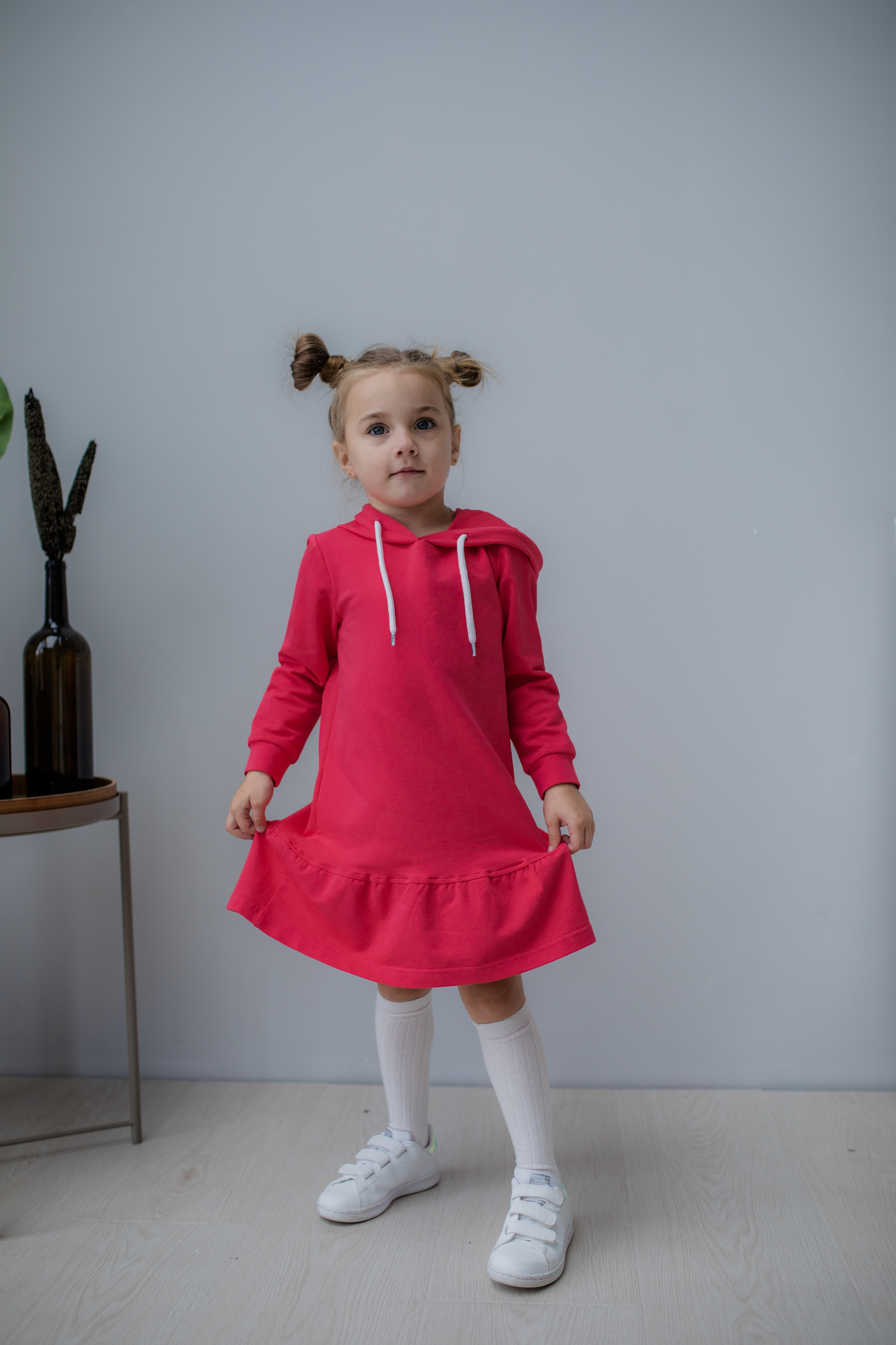 Съемка для бренда-производителя детских платьев. Фотограф в Москве Ира Никина