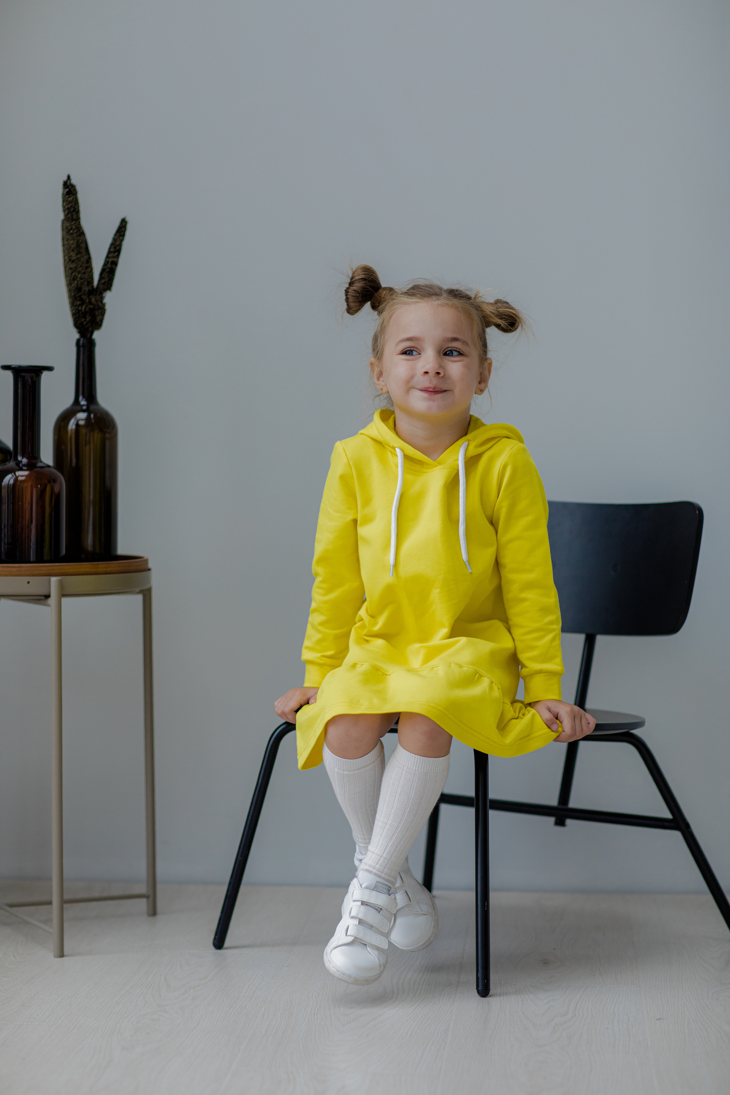 Съемка для бренда-производителя детских платьев. Фотограф в Москве Ира Никина