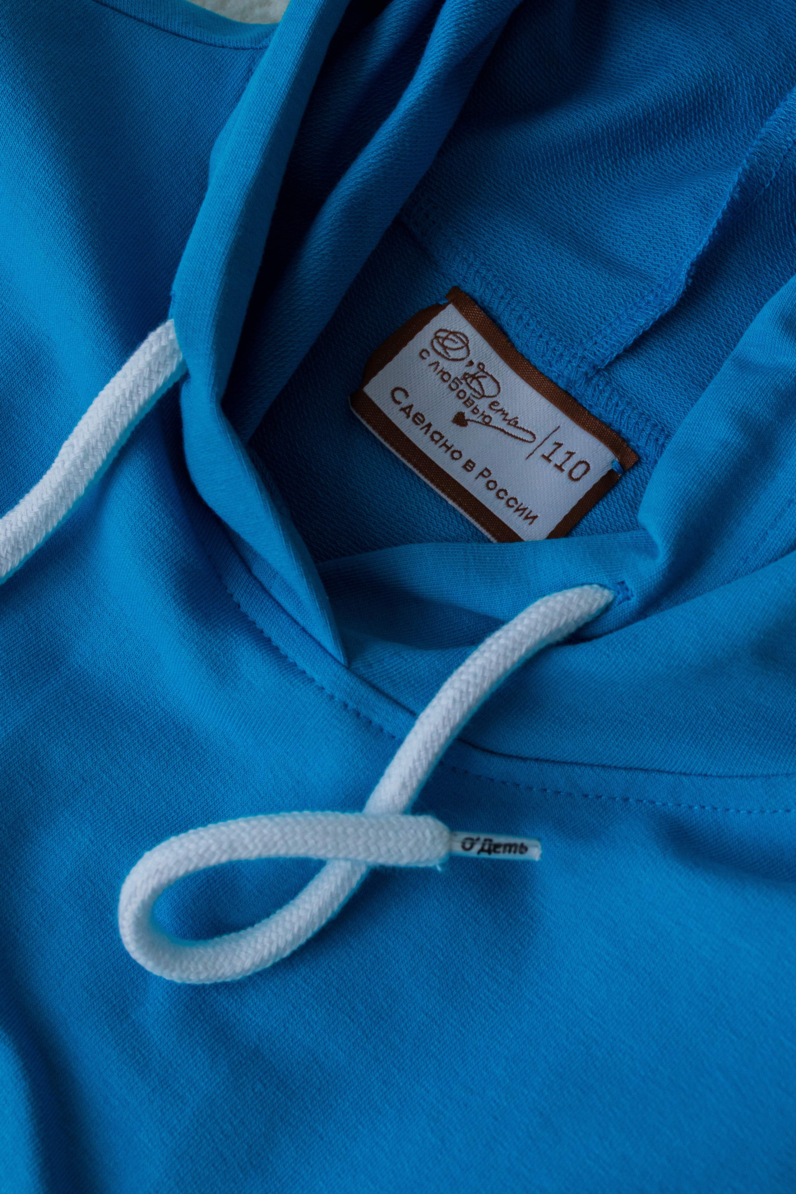 Съемка для бренда-производителя детских платьев. Фотограф в Москве Ира Никина