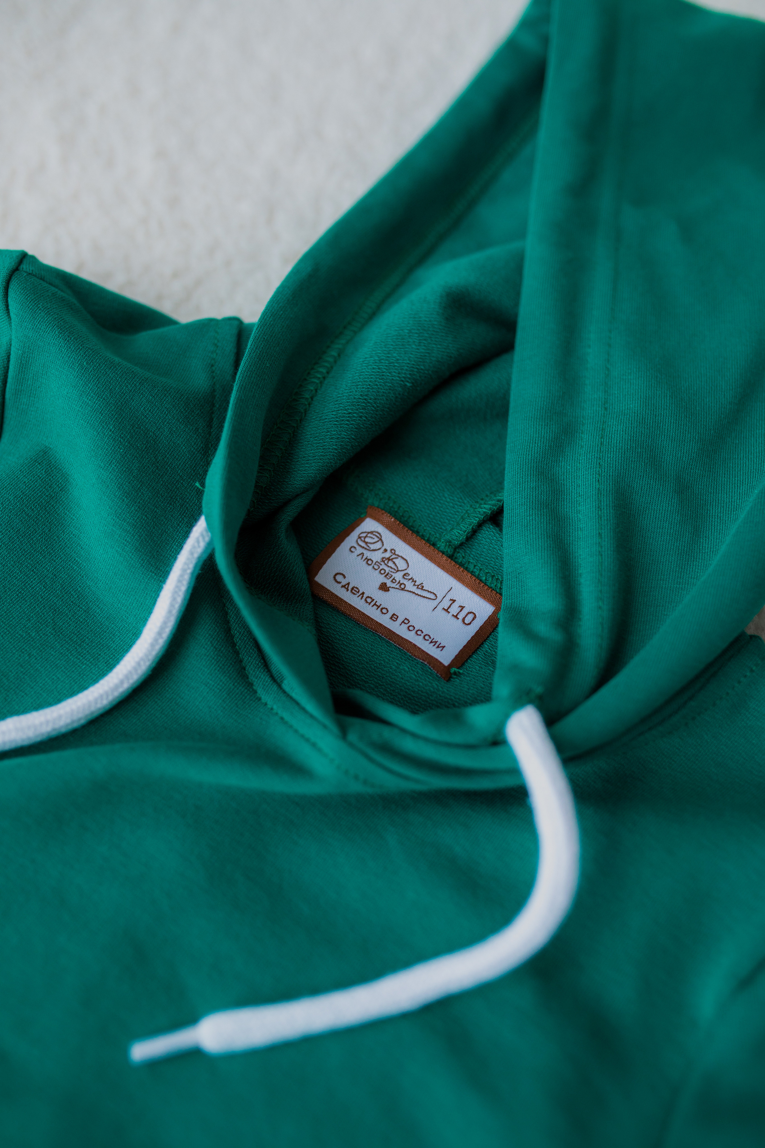 Съемка для бренда-производителя детских платьев. Фотограф в Москве Ира Никина