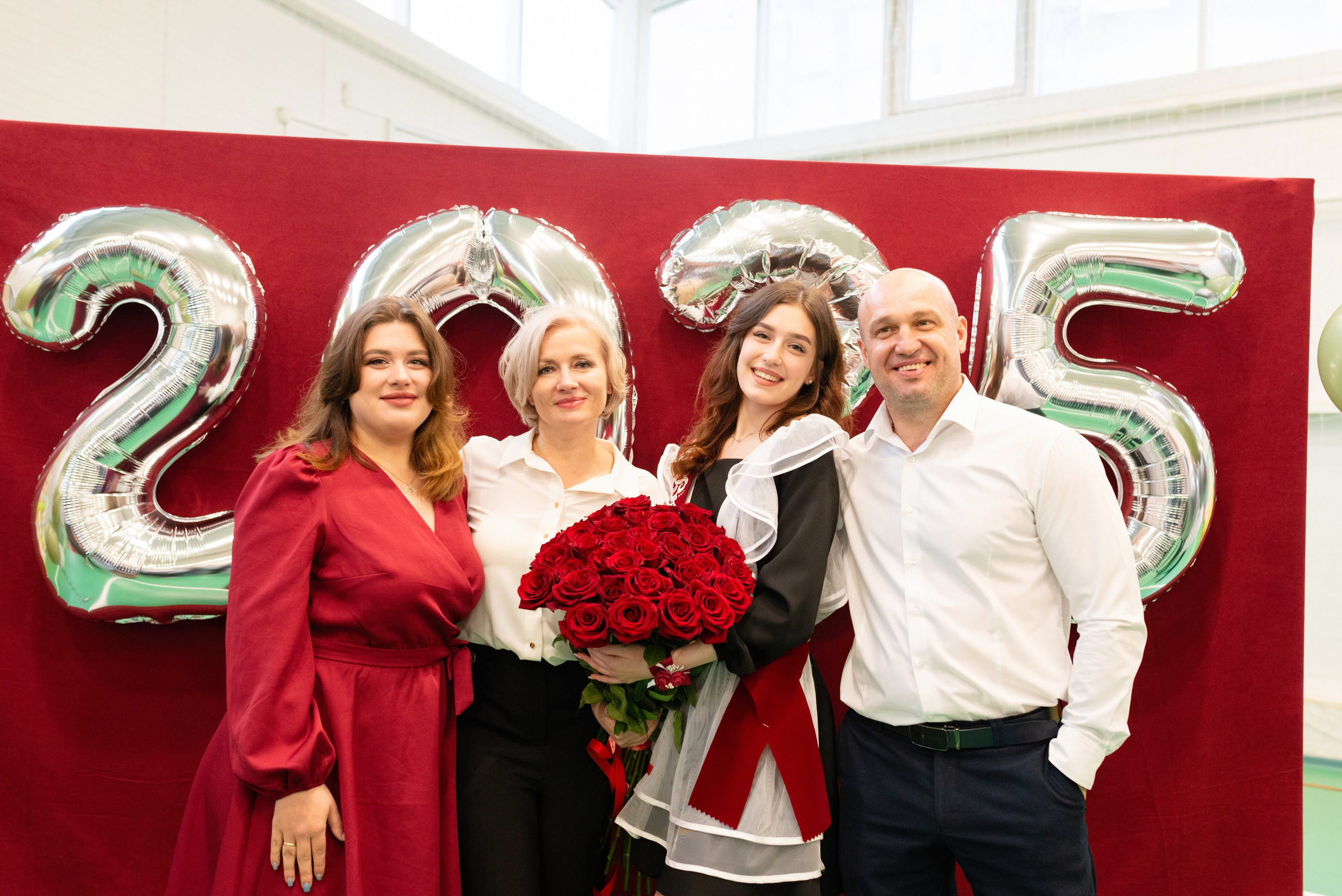 Фотограф на выпускной для старших классов в Сургуте и Нефтеюганске