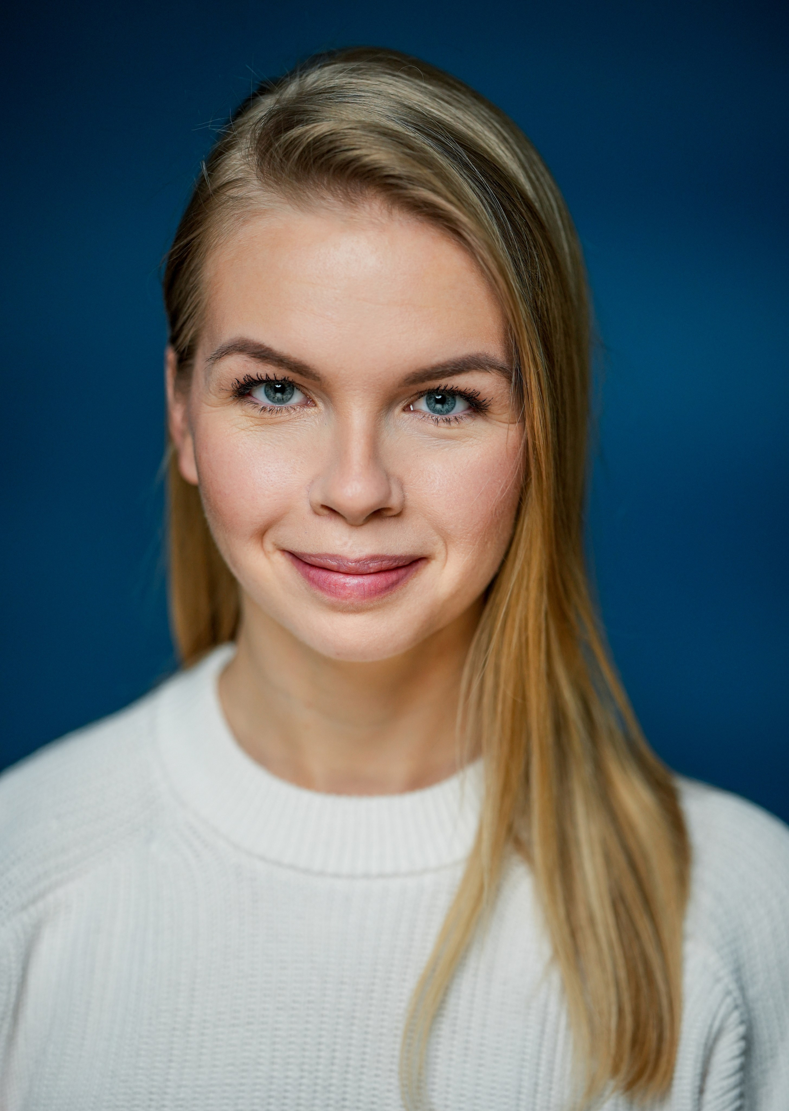 Актриса Давыдова Анастасия. Портретная съемка в Москве, студийный фотограф Игорь Фомин