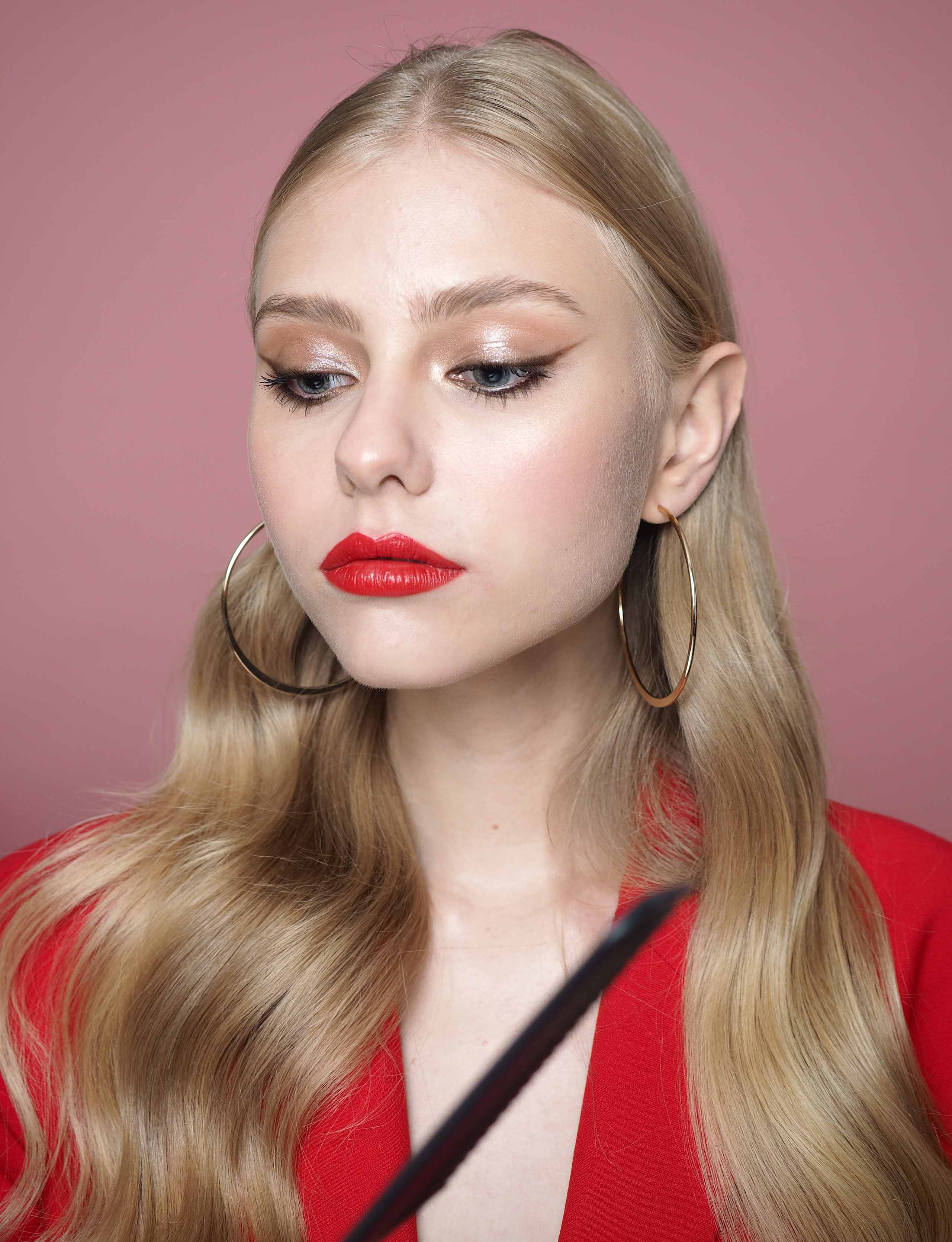 Удаление предметов и цветокоррекция. Качественная ретушь фотографий Вера Сартакова