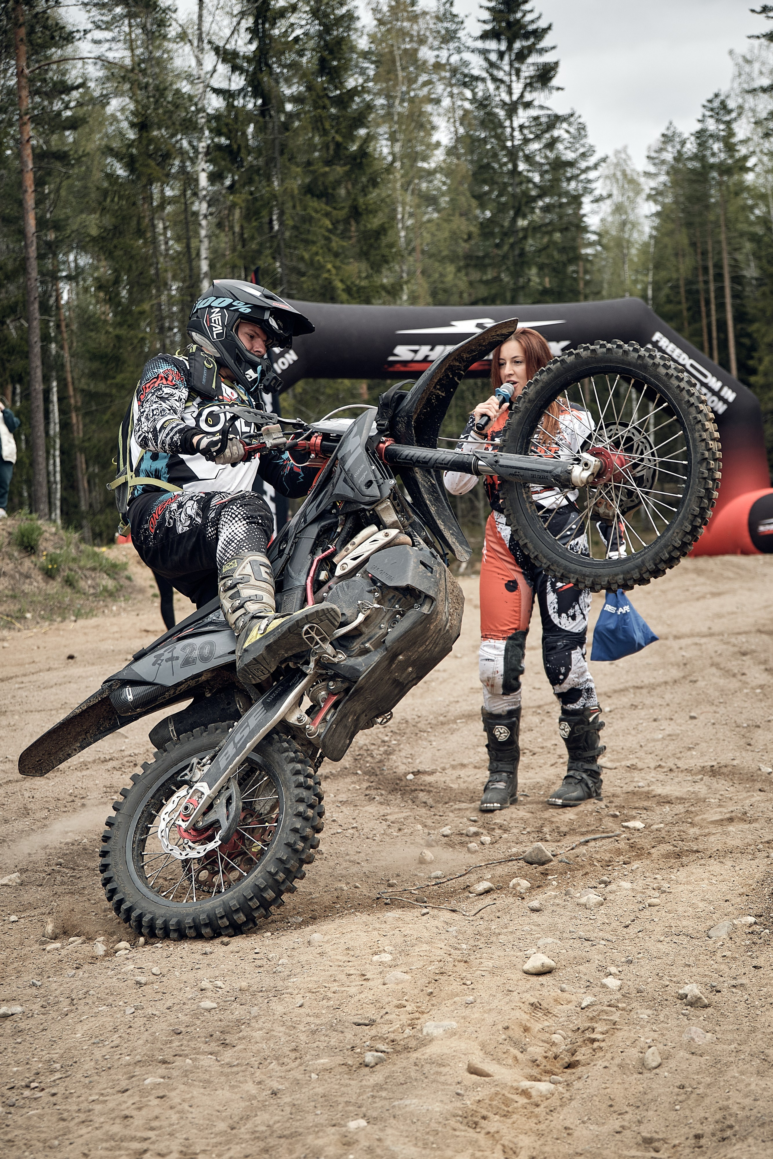 Репортажный фотограф в СПб и Гатчине. Свадебный фотограф в Санкт-Петербурге Гатчине и ЛО