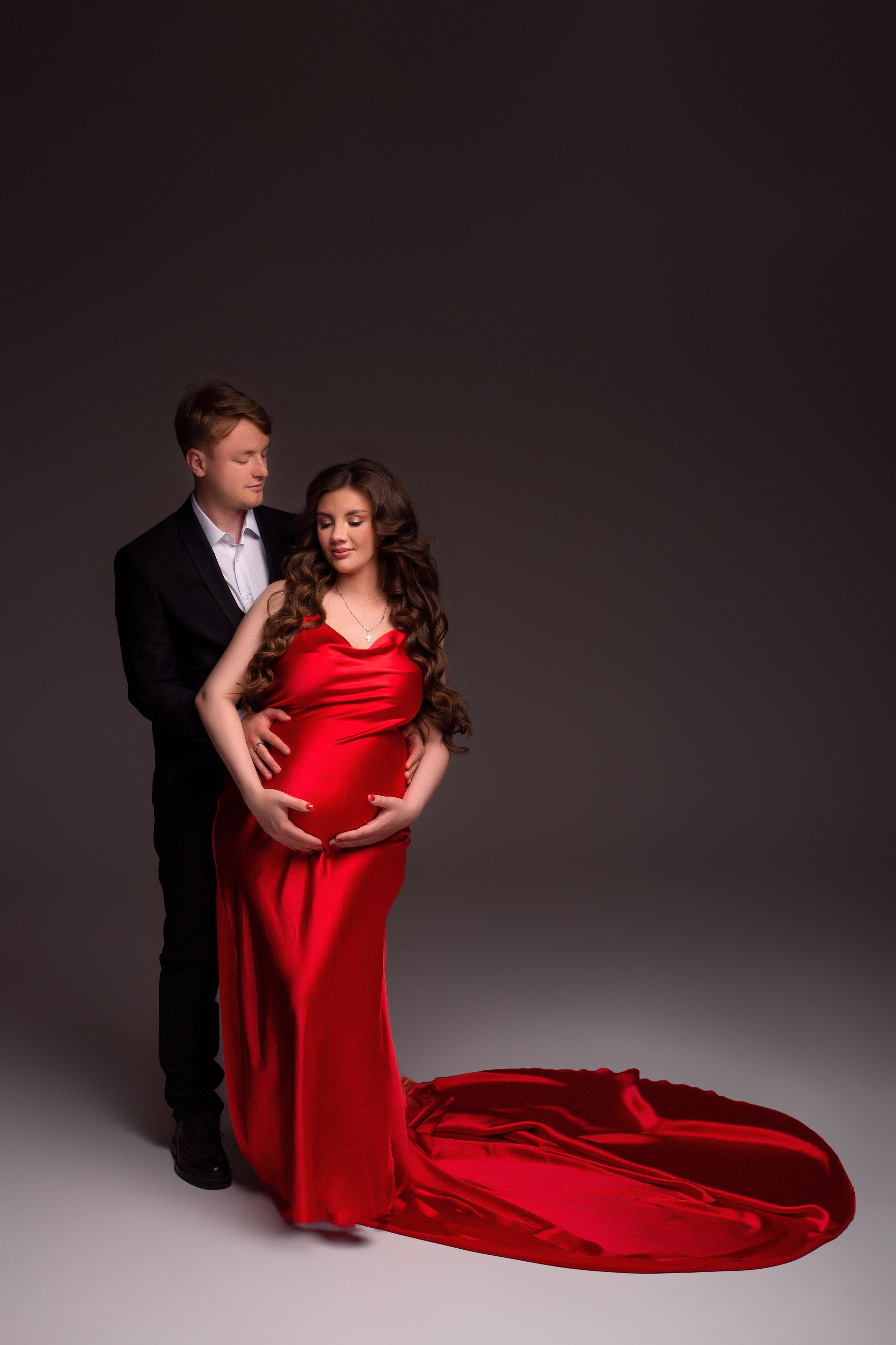 Галина и Павел в ожидании первенца. Фотограф беременности в Хабаровске Сарычева Надежда