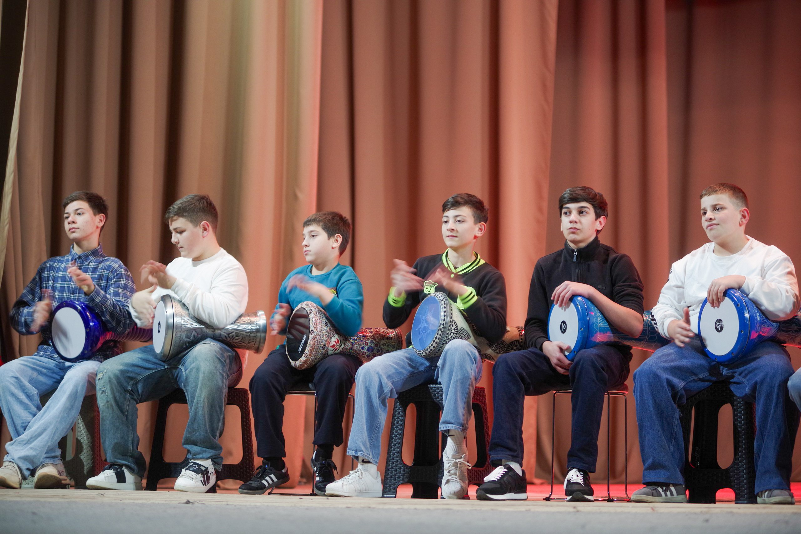 Грузинский танец. Портретный фотограф Денис Милютин