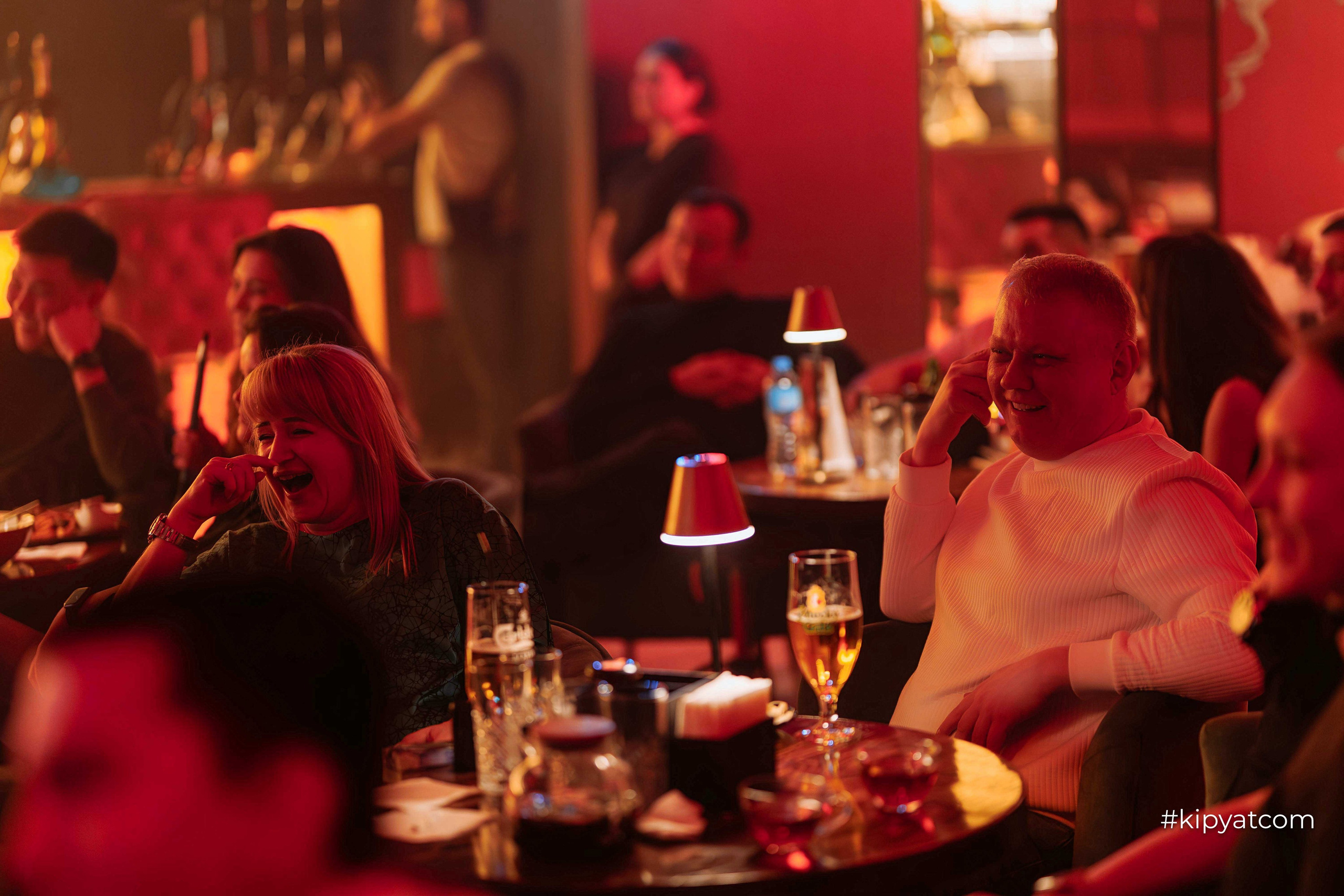 Сольный стендап концерт Александра Меркуль