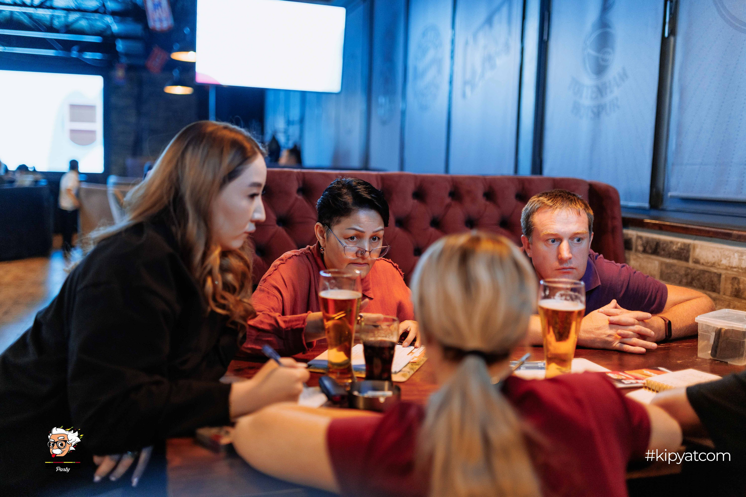 Эйнштейн Party