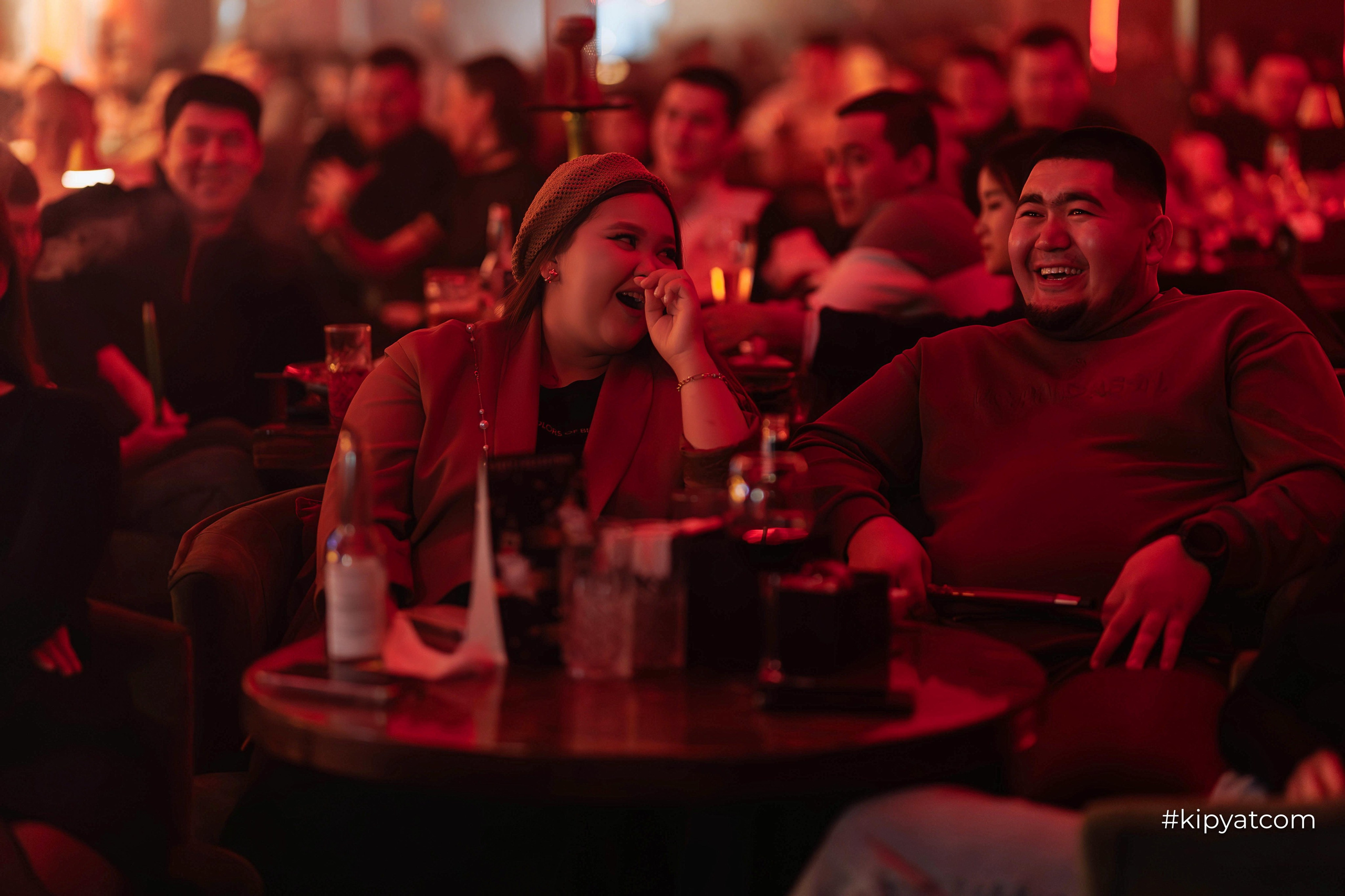 Сольный стендап концерт Александра Меркуль