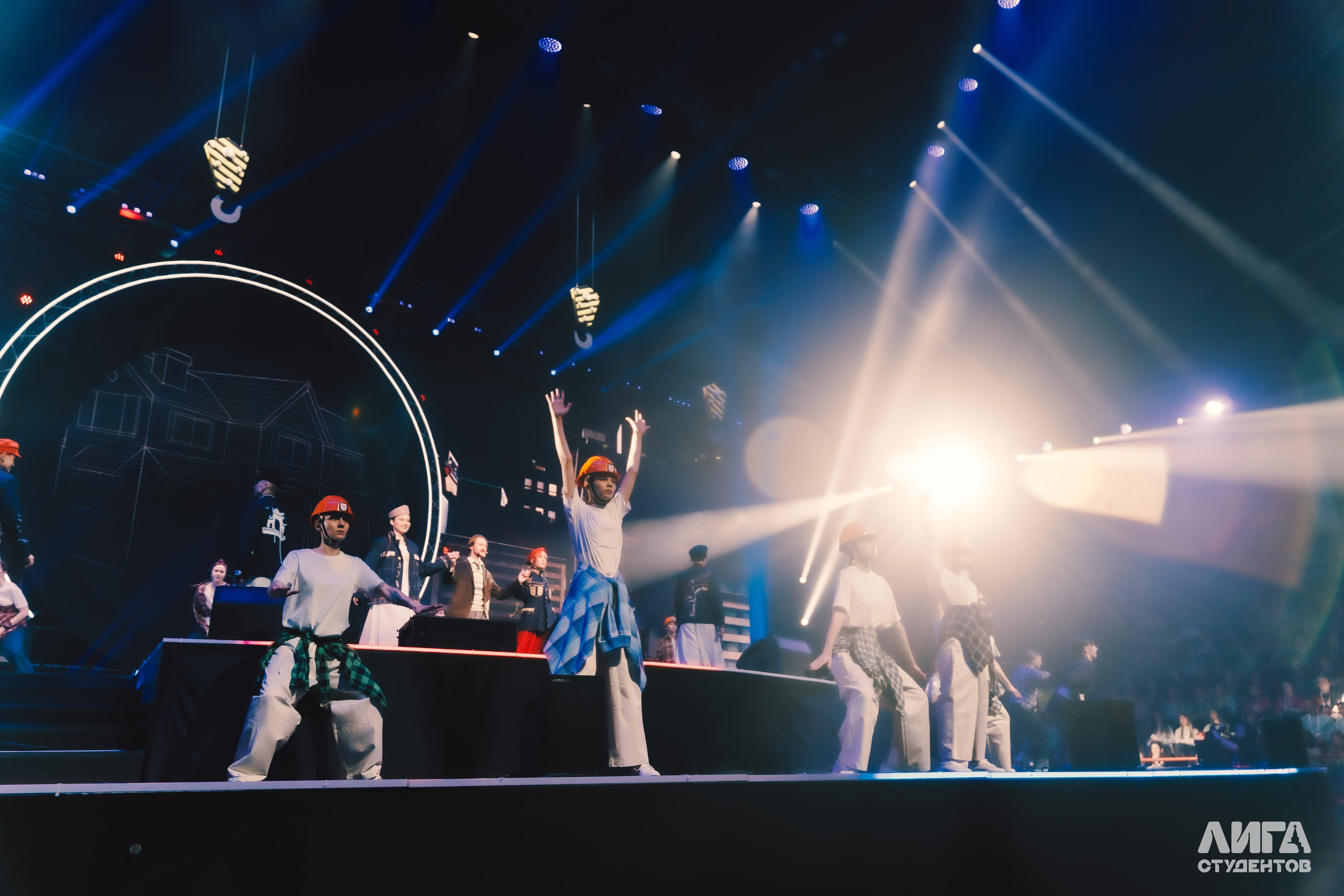 Российская Студенческая Весна 2025. Портретный фотограф в Казани Радомир Заздравных