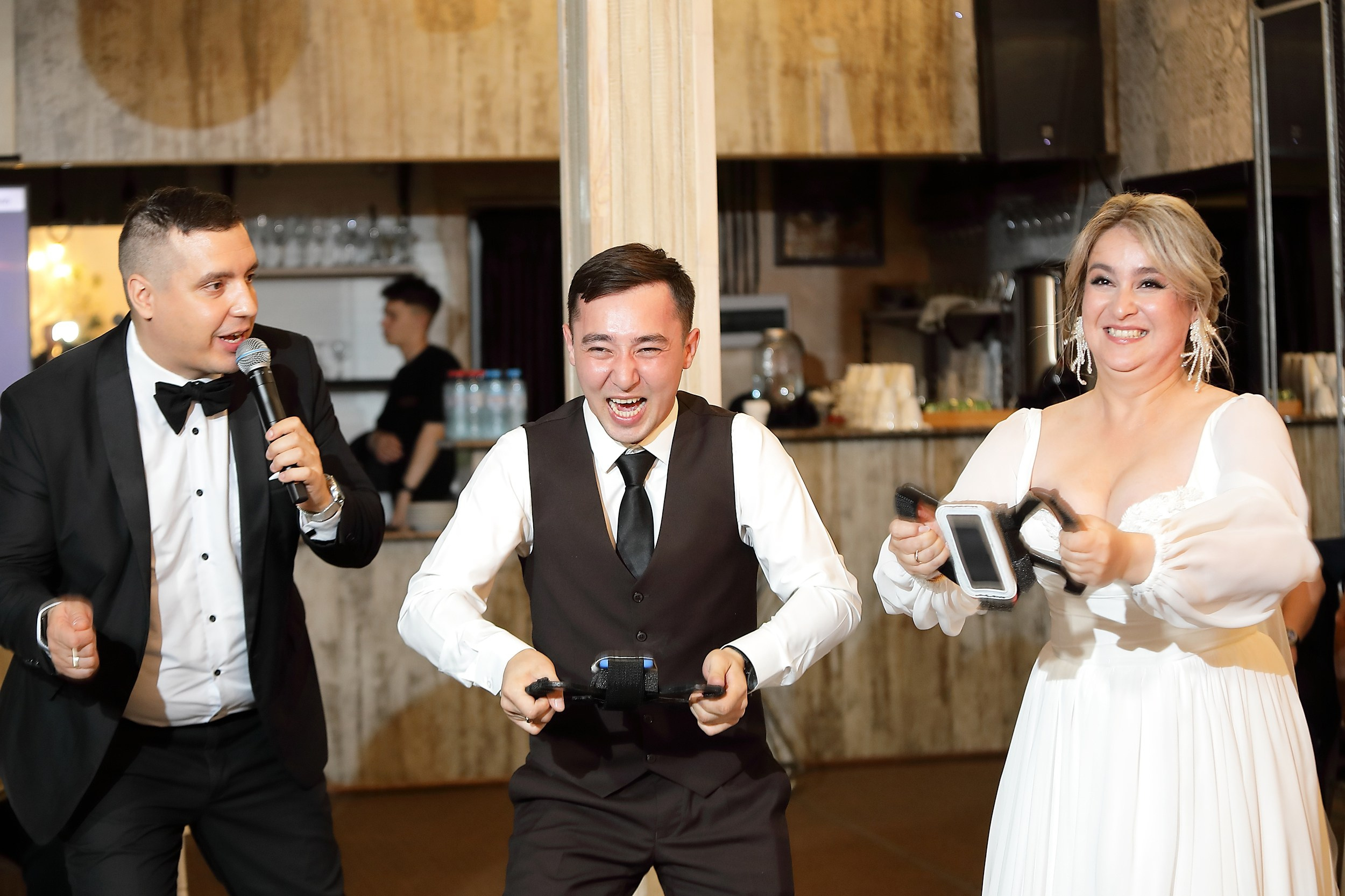 Свадебная фотосессия Расима и Анжелики в Екатеринбурге. Свадебный и семейный фотограф и видеограф в Екатеринбурге Полянские Тимур и Анастасия