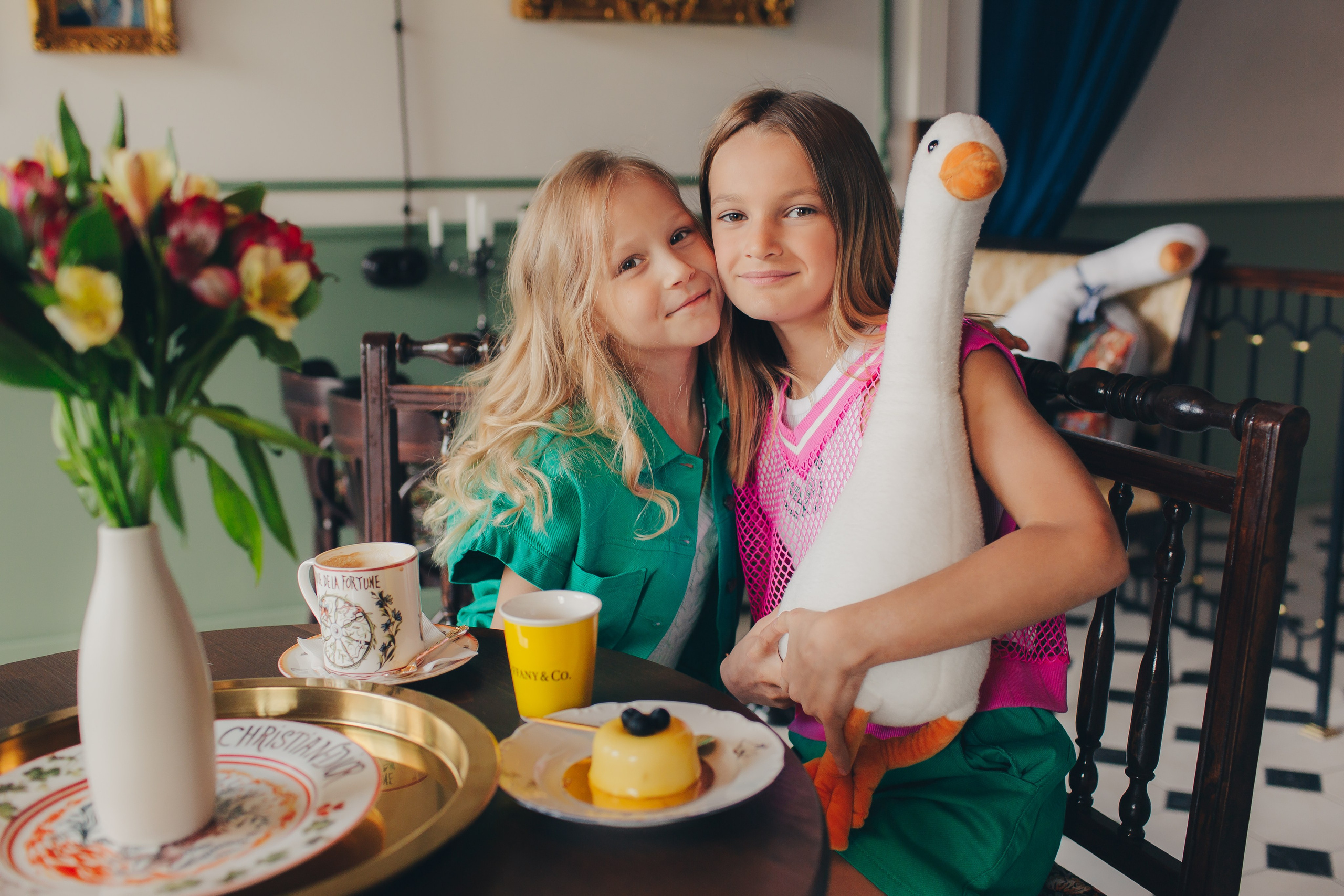 Съёмка подружками в кафе. Фотограф Евгения Мальцева, Архангельск