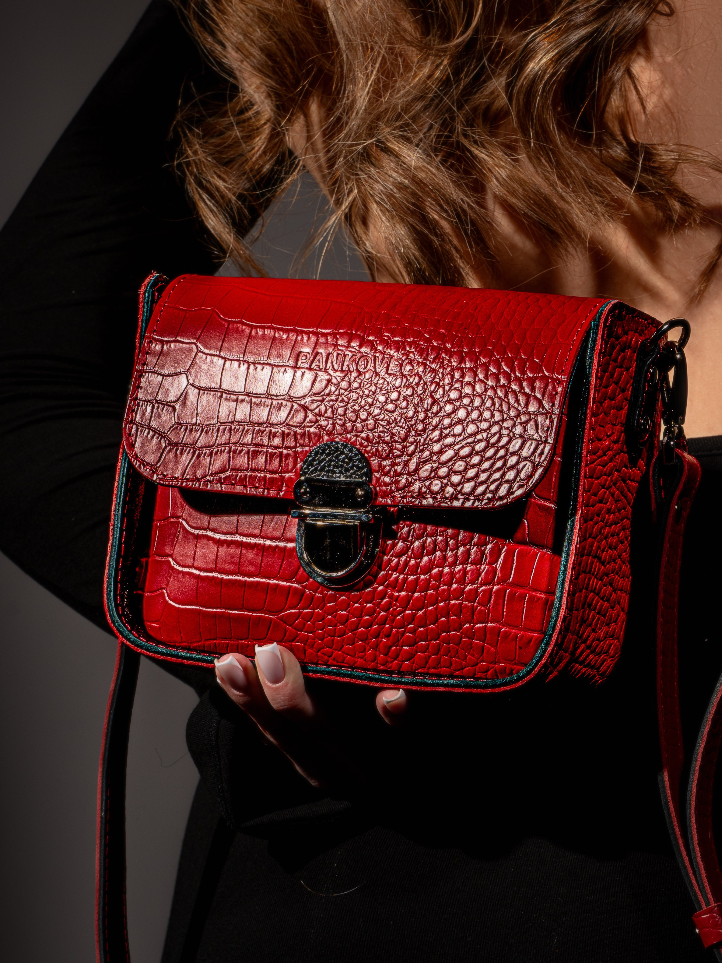 съемка для бренда сумок, сумки Беларусь, съемка кожаных изделий, съемка аксессуаров, фотосессия для брендов, съемка каталога, фотограф Беларусь, 