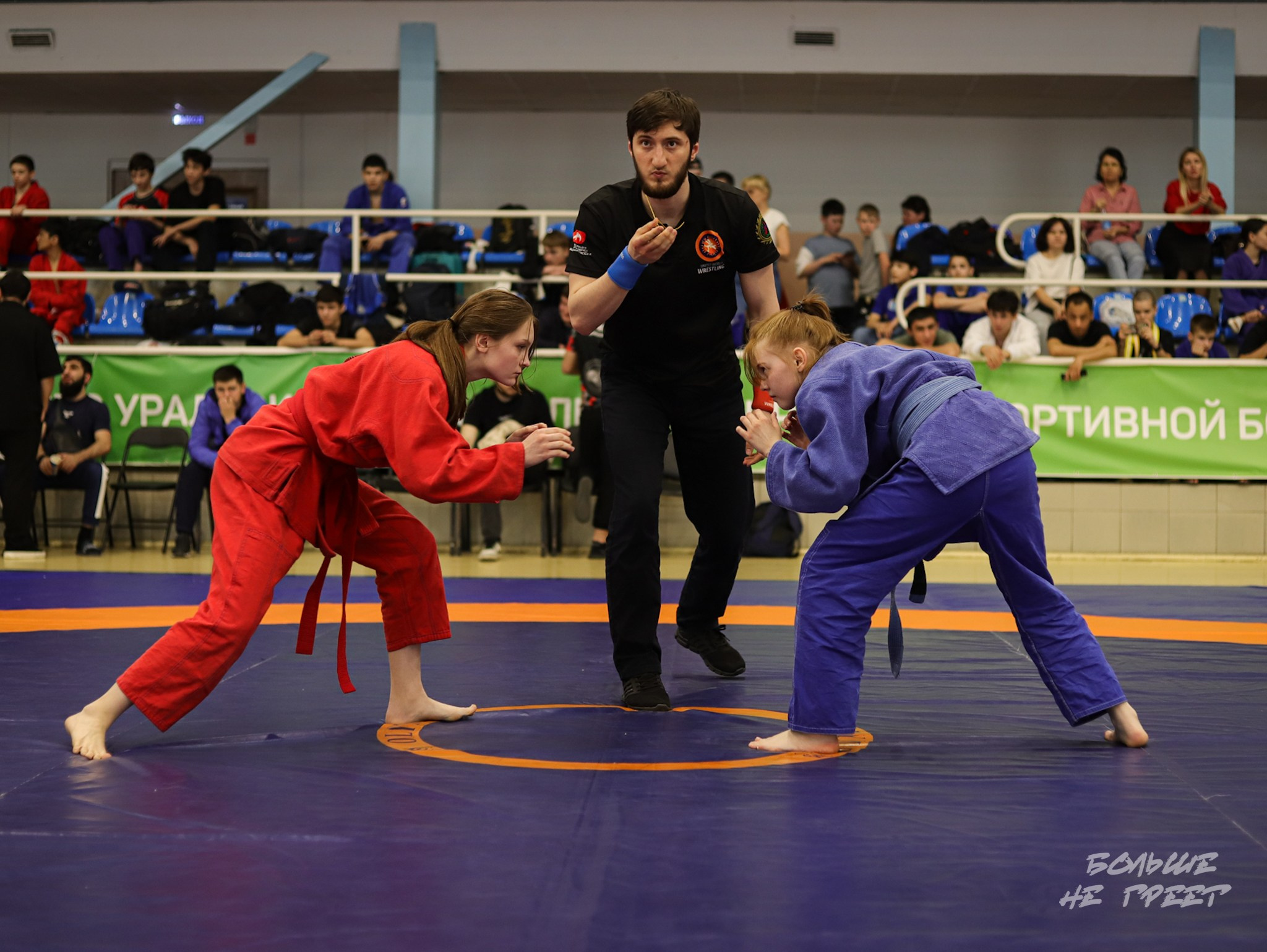 ПЕРВЕНСТВО УРФО ПО СПОРТИВНОЙ БОРЬБЕ ГРЭППЛИНГ И ГРЭППЛИНГ-ГИ. Больше не греет