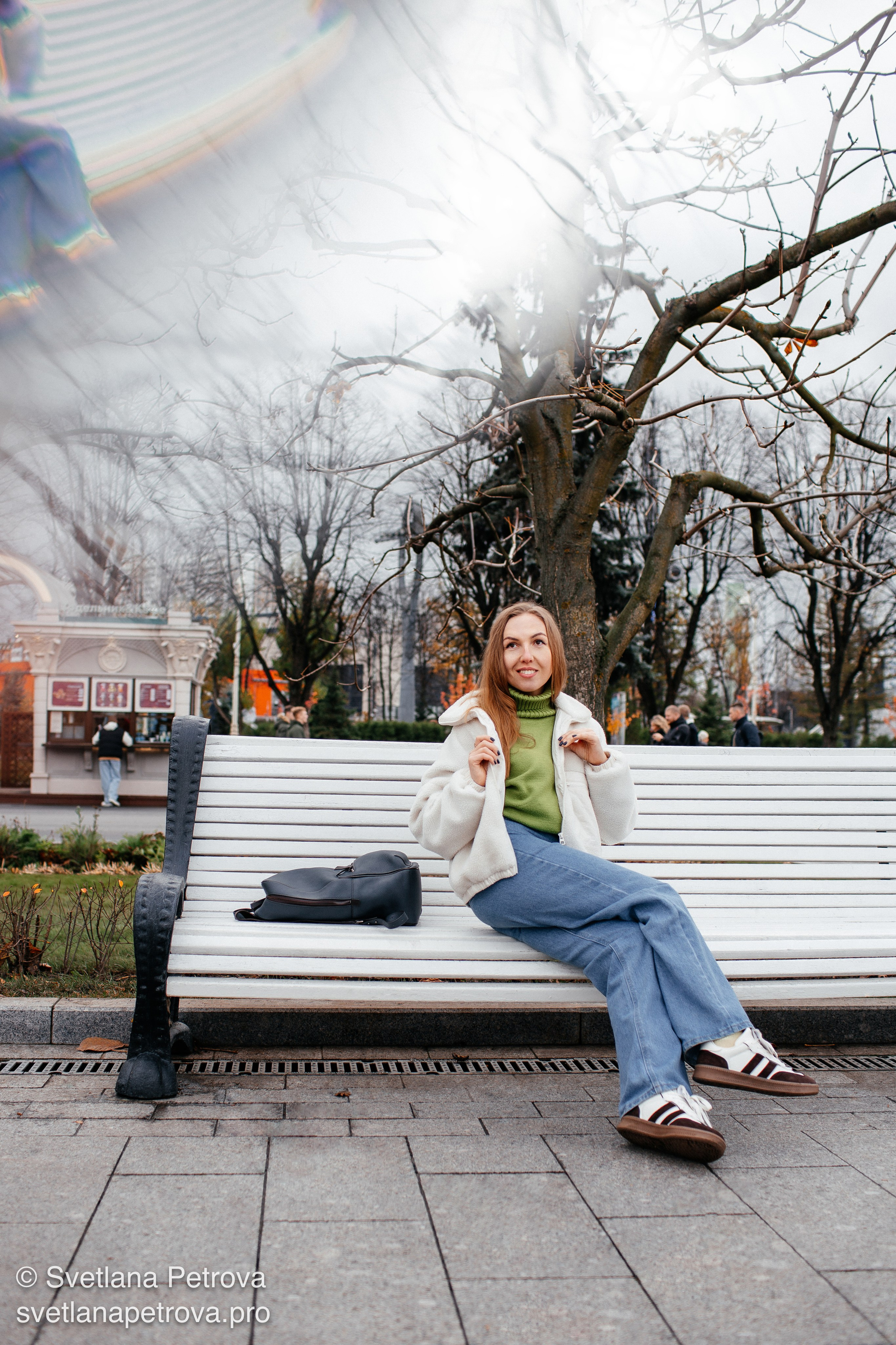 Индивидуальная съёмка на ВДНХ. Осень 2025. Фотограф Светлана Петрова