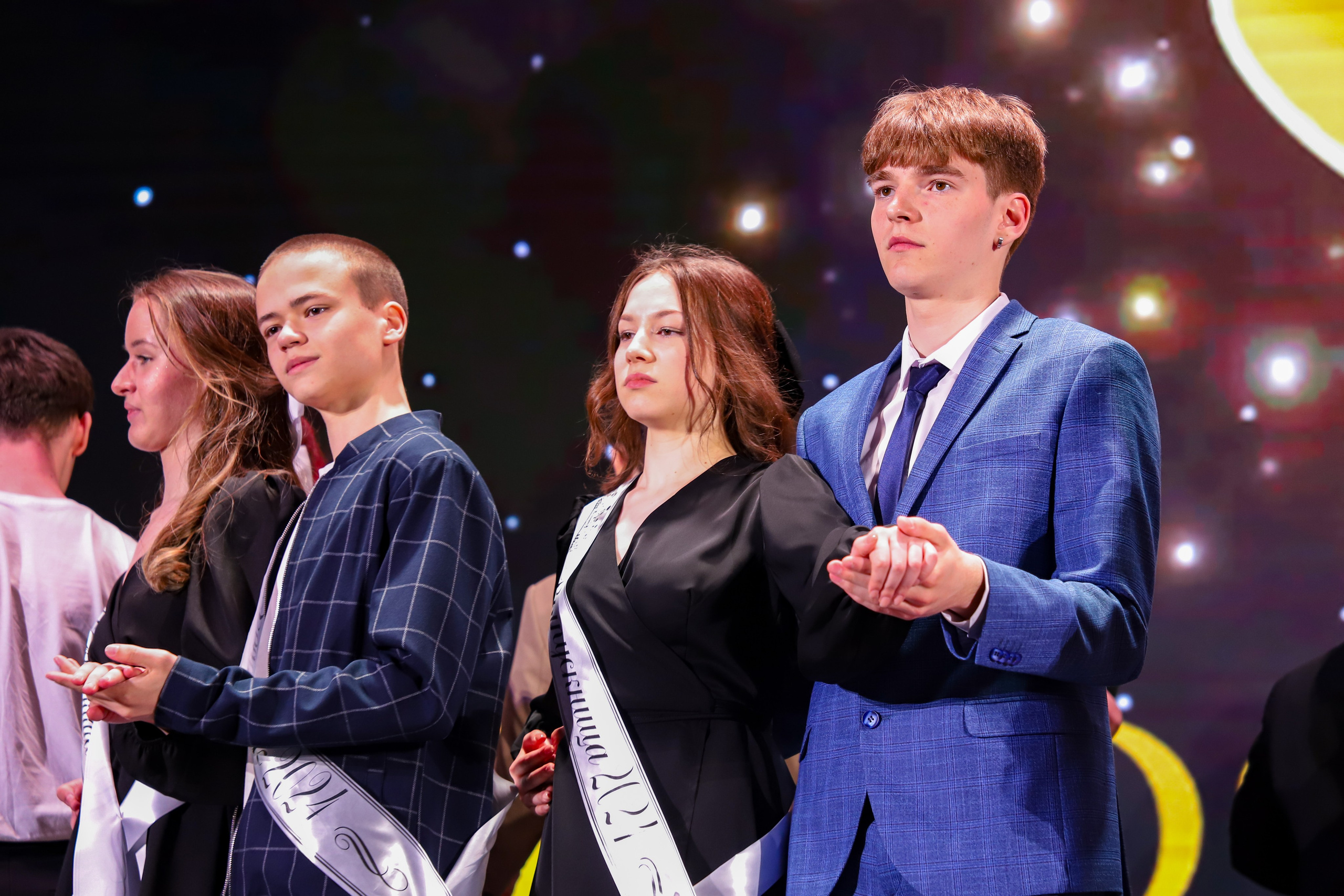 Последние звонки в школе. K-pop (и не только) фотограф в Москве Светлана Полякова