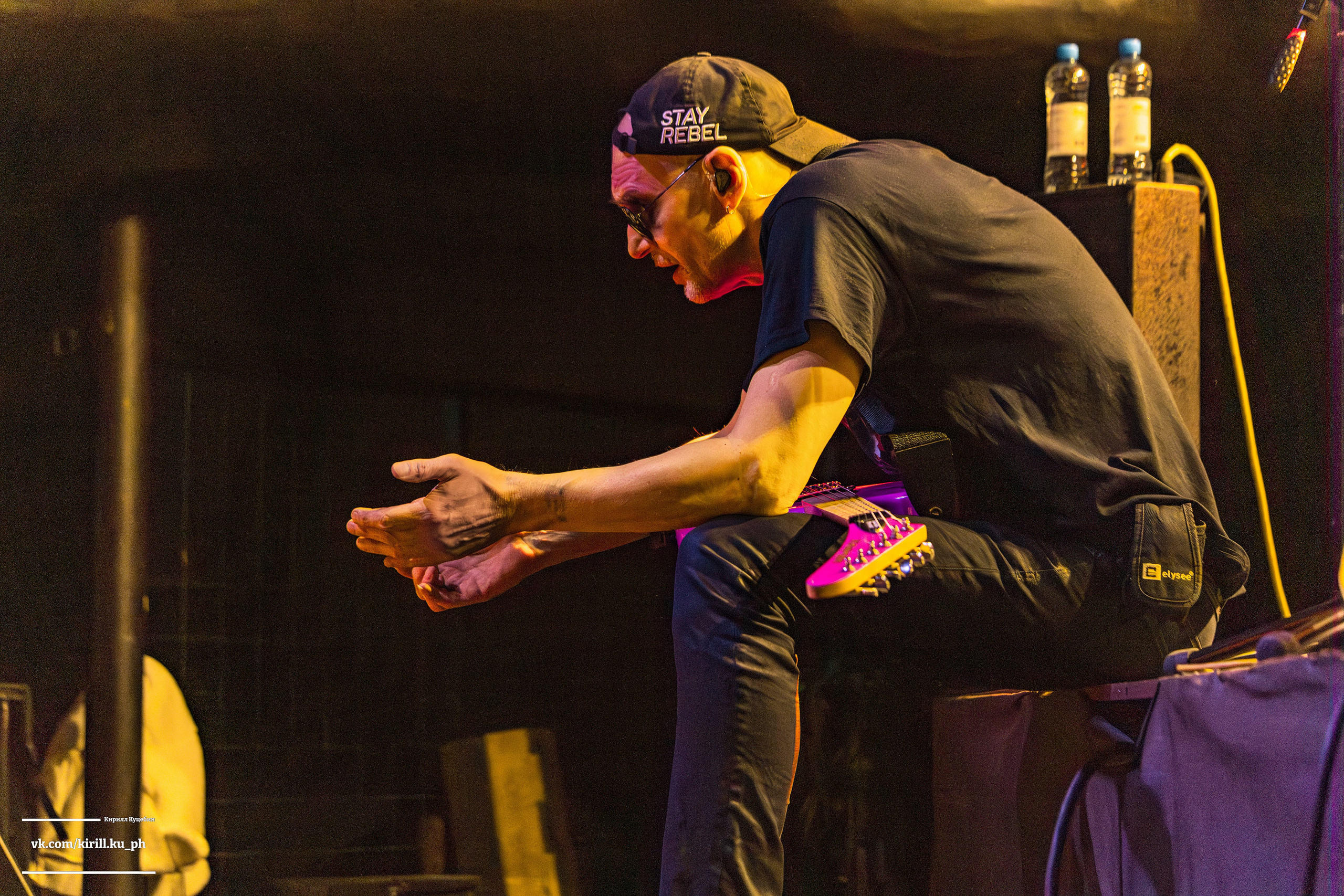 Концерт группы Бригадный подряд в клубе Нирвана, Екатеринбург. Репортажный фотограф Екатеринбург | Яркий, качественный репортаж | Концерты, клубы, репортаж, праздники, корпоративы