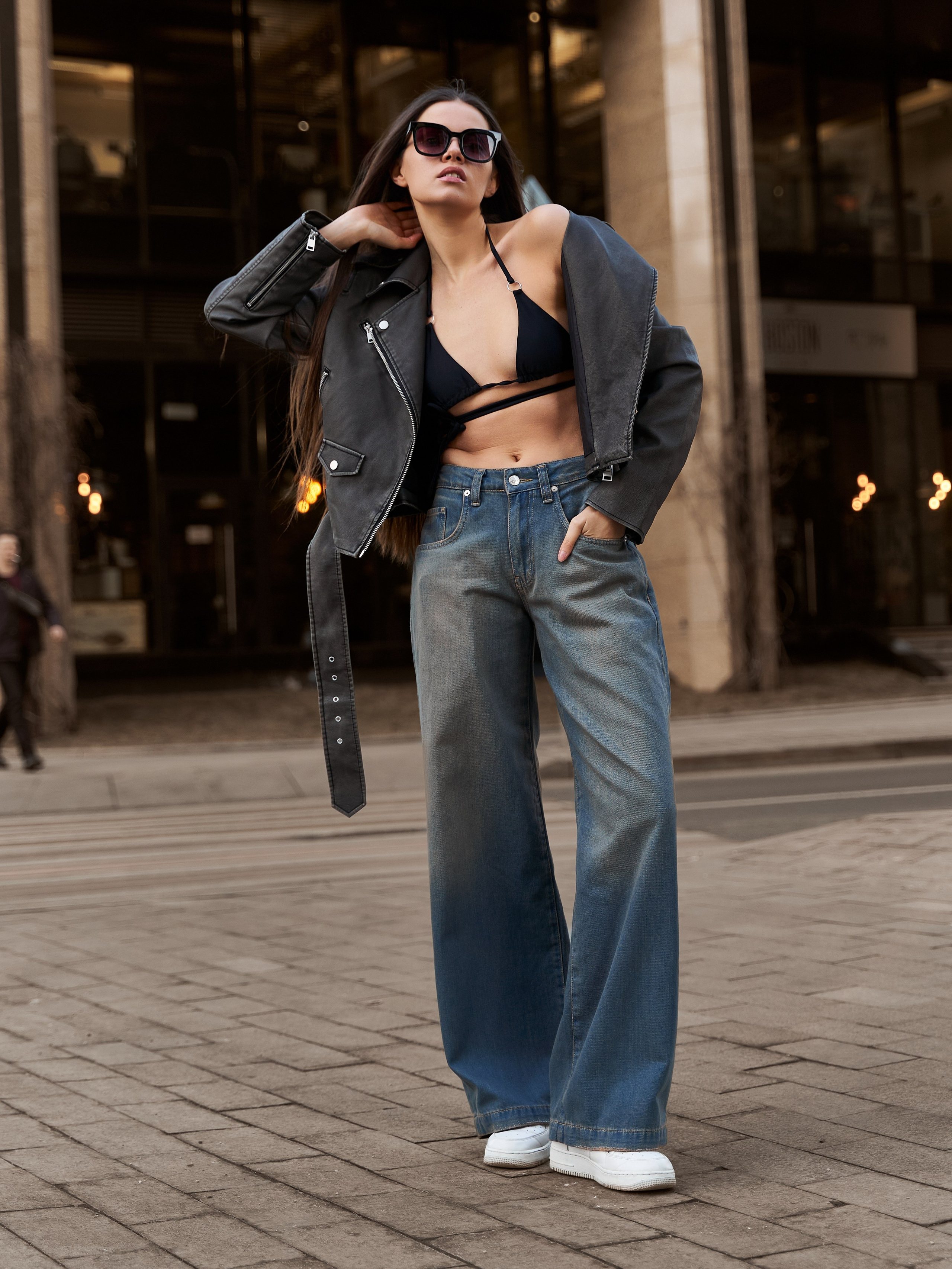 Уличная съемка. Фотограф для маркетплейсов в Москве