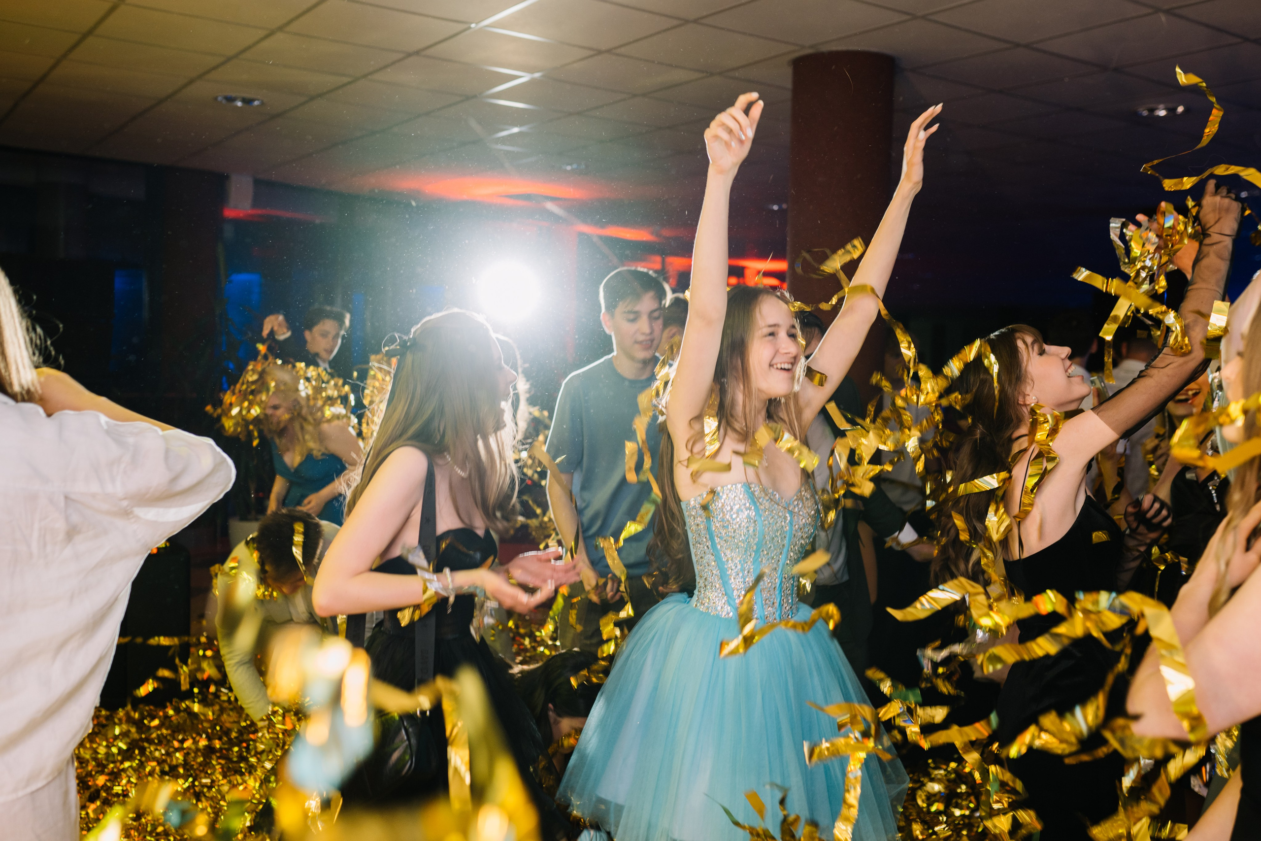 Выпускной 61 школа