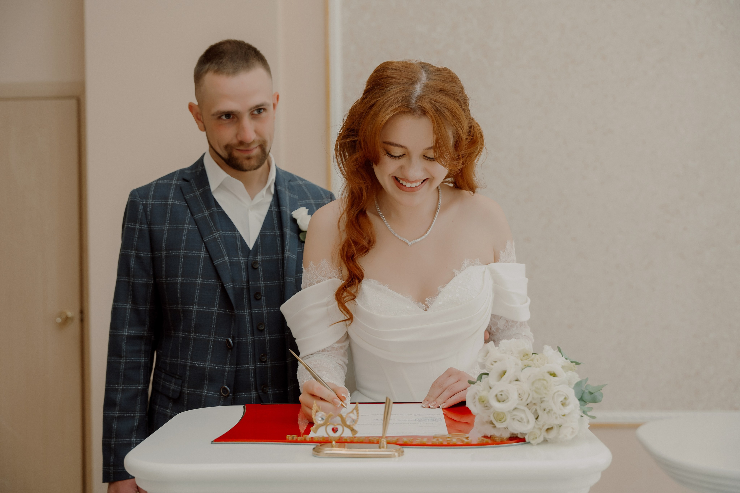 Даниил и Ольга. Свадебный и индивидуальный фотограф в Суворове Клюева Мария