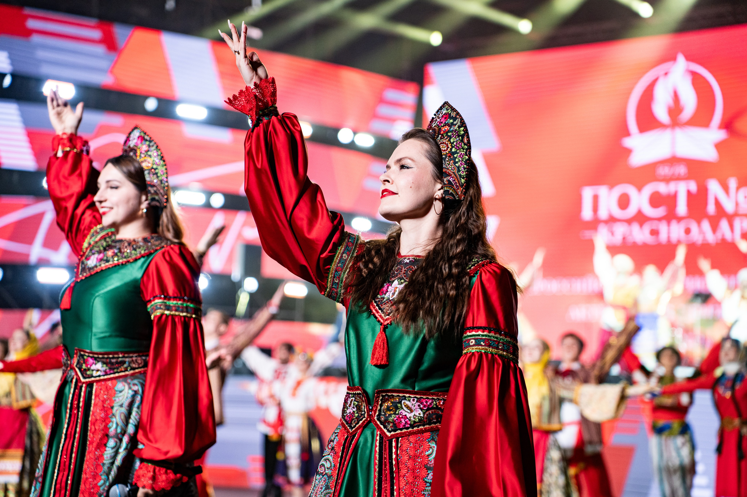 Линейка закрытия Всероссийского форума активистов движения «Пост № 1» & MONA / @ДС Олимп / Краснодар. Концертный фотограф в Краснодаре
