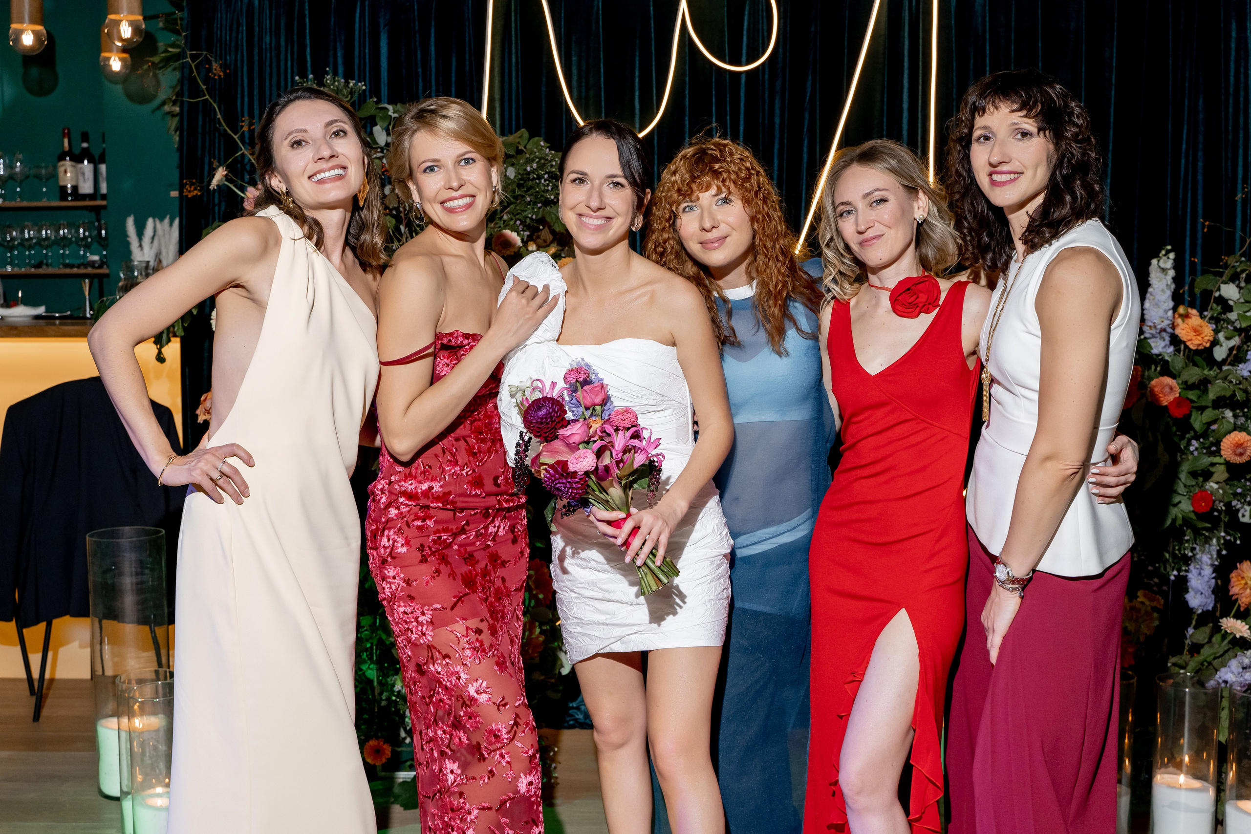 Репортаж мероприятия, репортажная съемка в Москве и Московской области, фотограф на мероприятие, фотосъемка юбилея, репортаж свадьбы, event, фотосессия на фотозоне, фотограф на юбилей, фотограф на день рождения, репортажный фотограф, съемка мероприятия, съемка на фотозоне, фотограф на корпоратив, фотограф на свадьбу, фотограф на детский праздник, фотограф на выпускной. Свадебный репортаж в лофте.