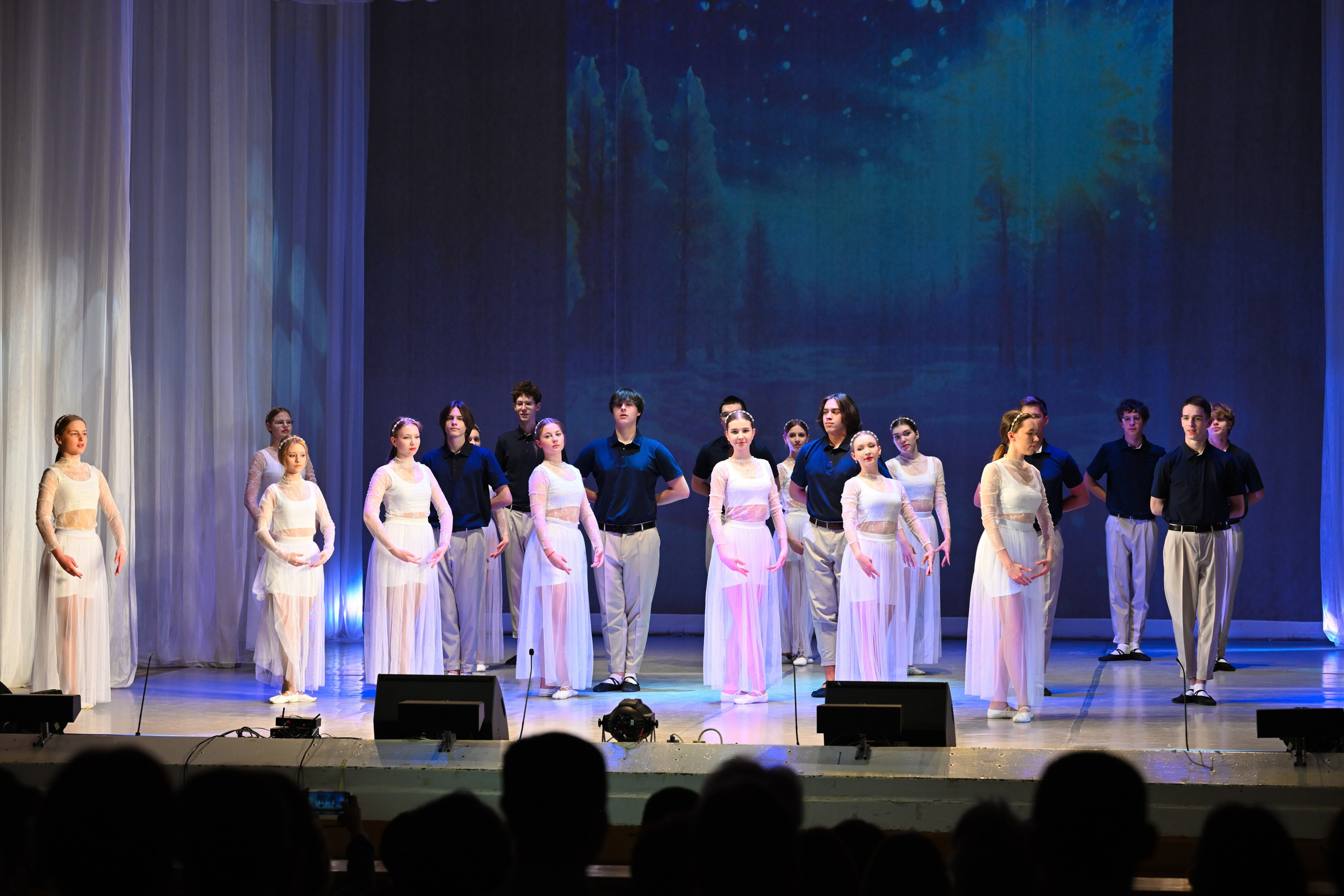 2025-12-19 Танцы ДК. Снежинск фото Андрианов