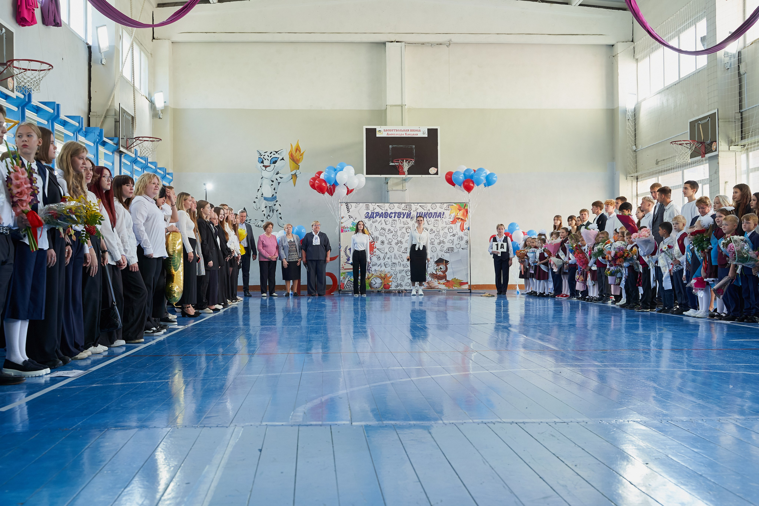 Школьная линейка 1 сентября. Выпускные альбомы в Екатеринбурге, от Анастасии Саловой