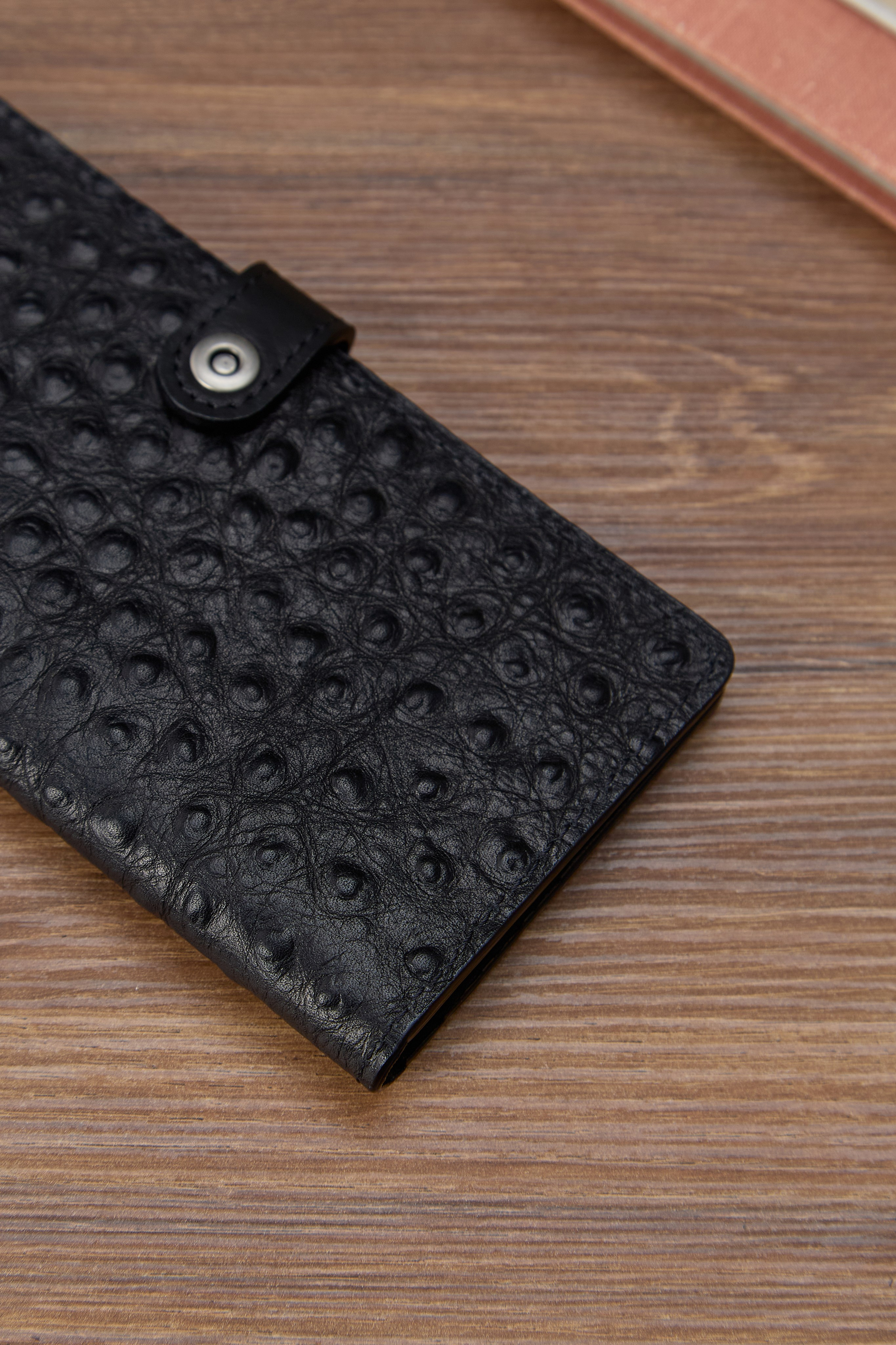 Фото изделий из Кожи. Фотограф Руслан Потапов в Краснодаре