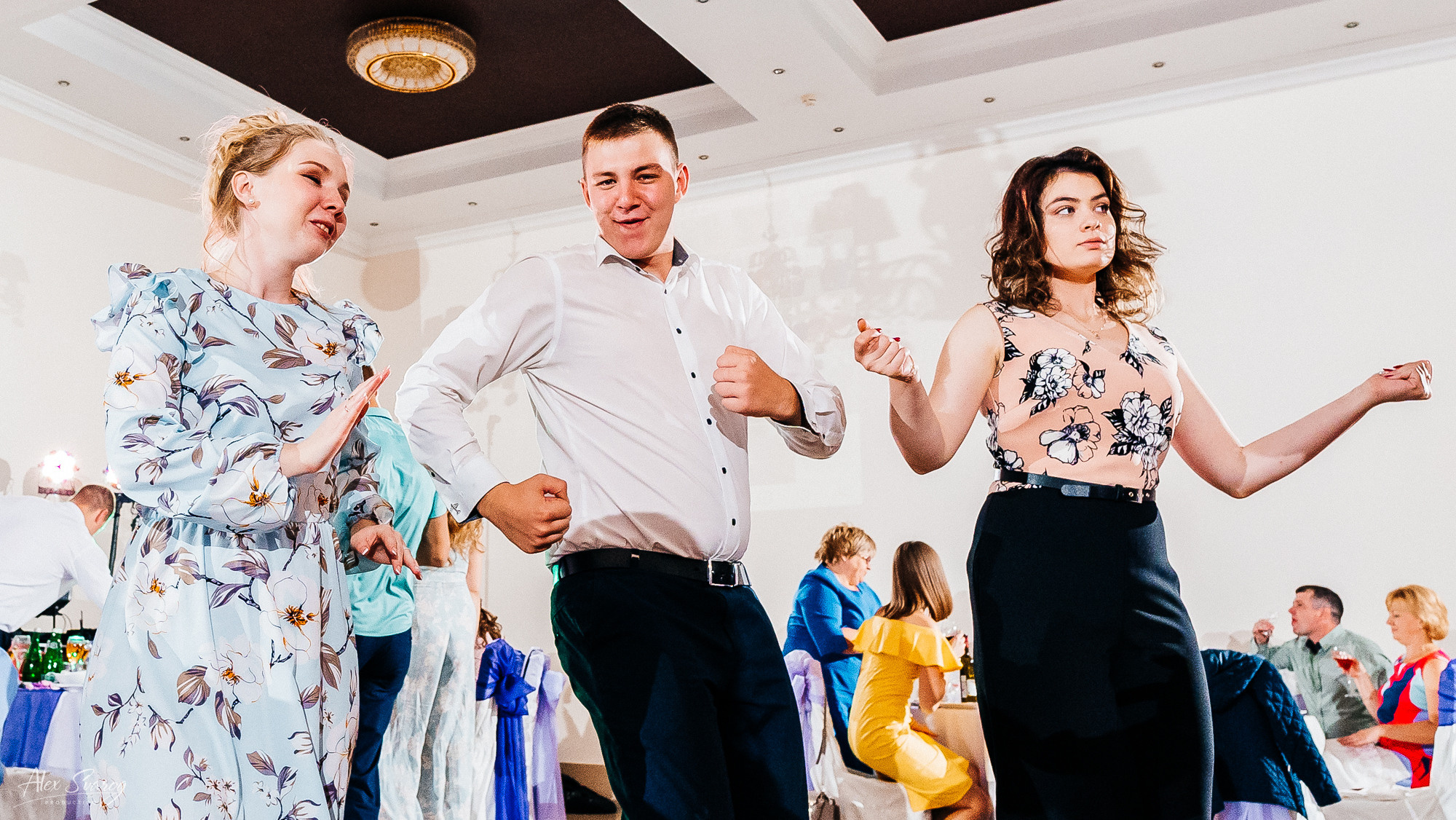 Дмитрий & Валентина. Свадебный и репортажный фотограф-видеограф Москва и Московская область