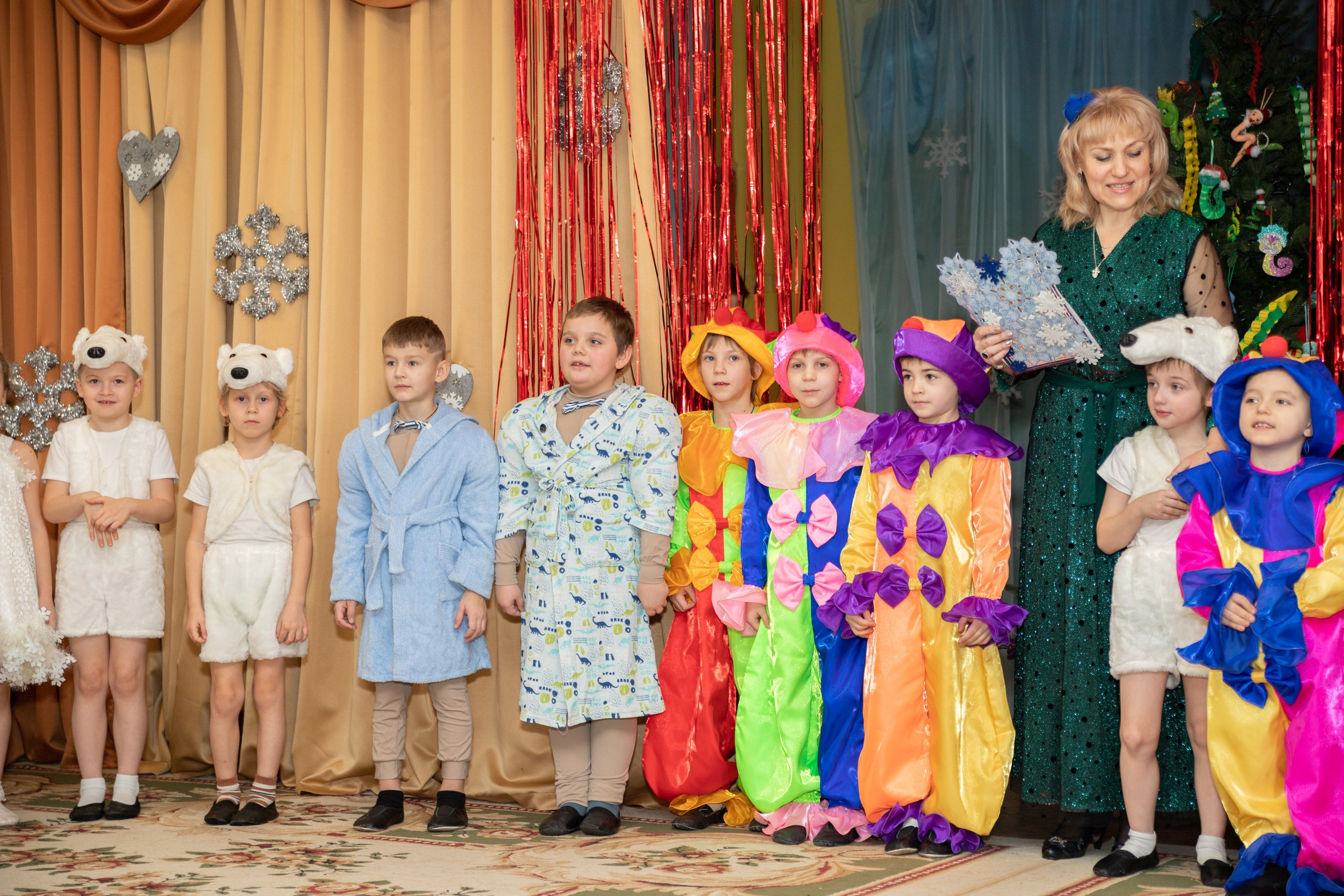 Новогодний утренник в садике. Фотограф-дизайнер, семейный фотограф, фуд-фотограф в Москве и Московской области Лаврова Анна