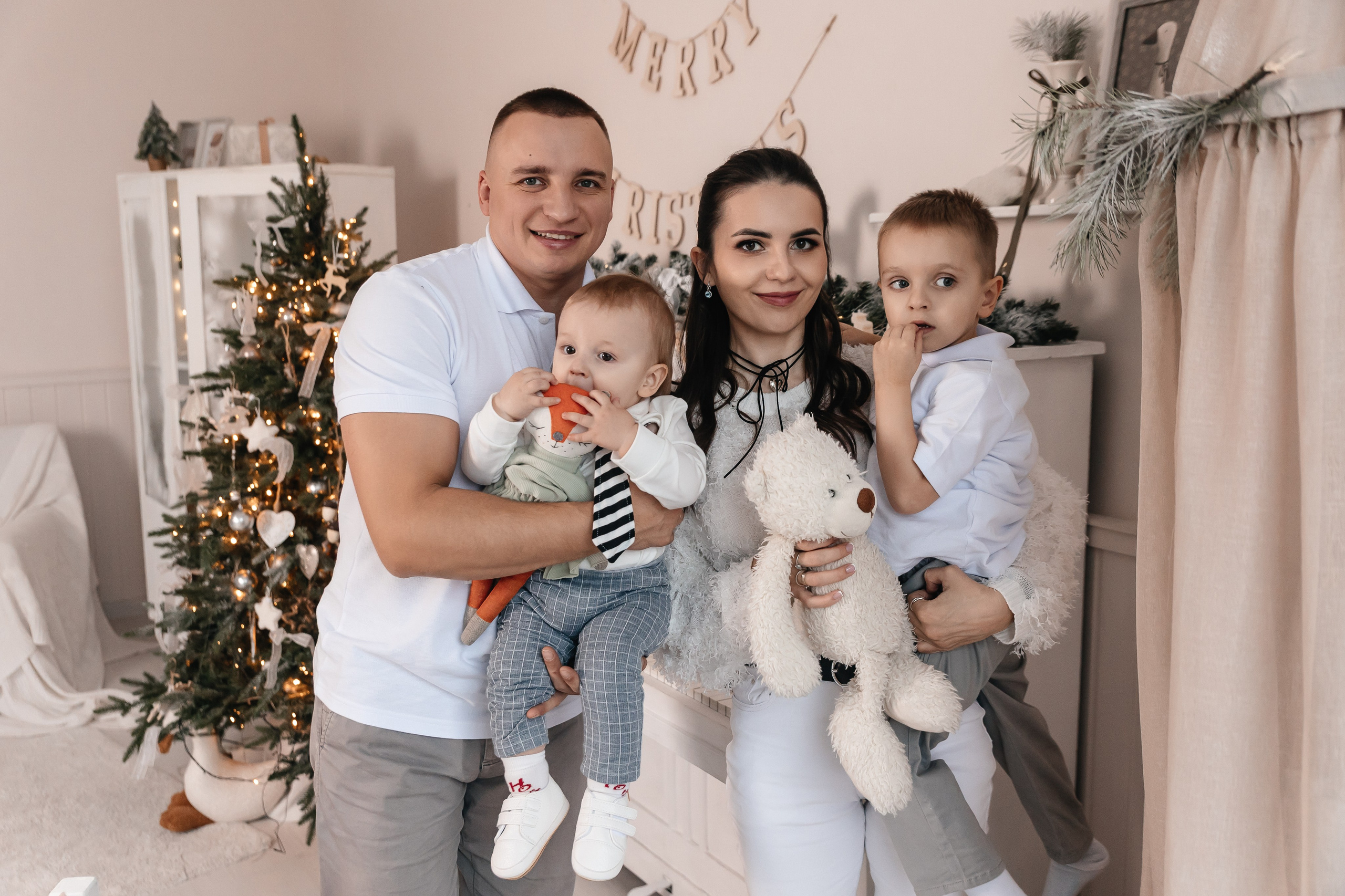 Кристина, Павел, Святослав, Елисей. Семейный фотограф Минск Усова Ольга