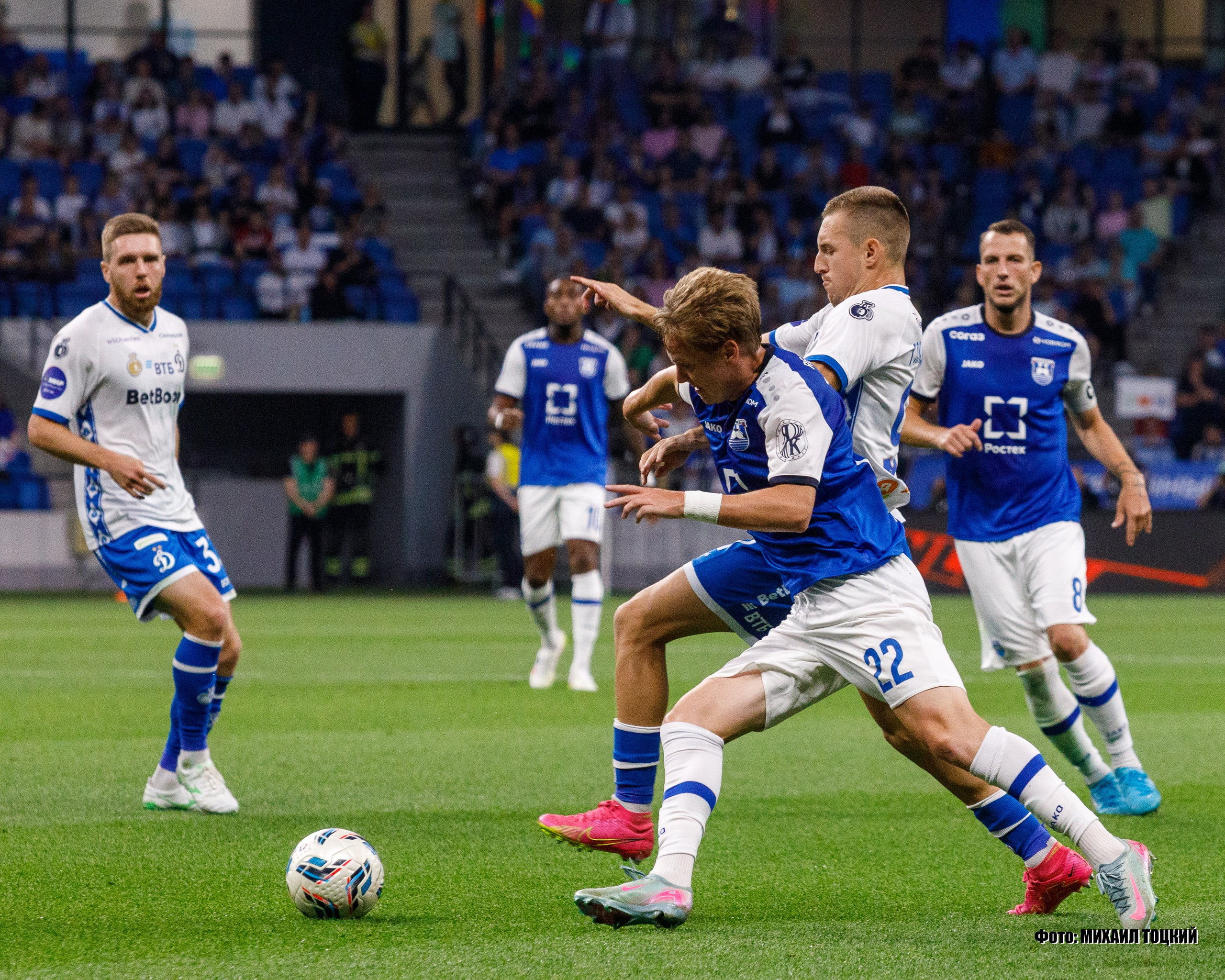 Фоторепортаж. РПЛ 1 тур. Динамо — Балтика. Михаил Тоцкий портретный и репортажный фотограф в Москве
