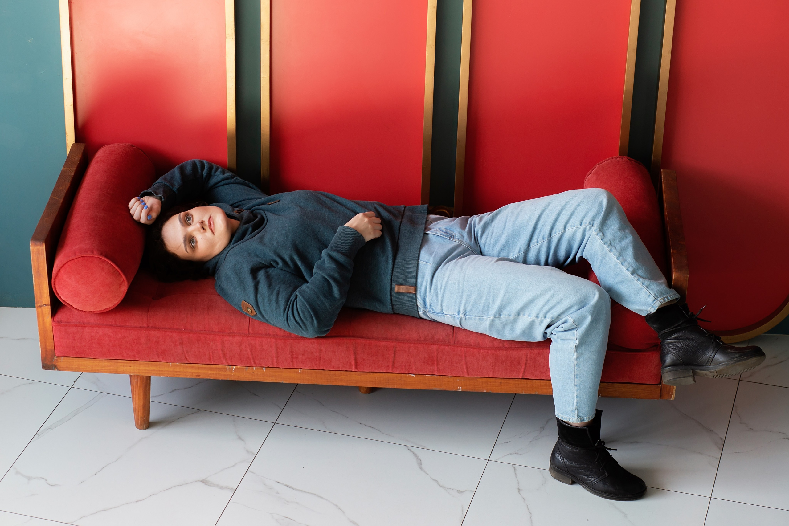 Визуал для группы ВК психолога в Санкт-Петербурге. Контент для соцсетей. Портретные фотосессии, контент-съемки, репортаж