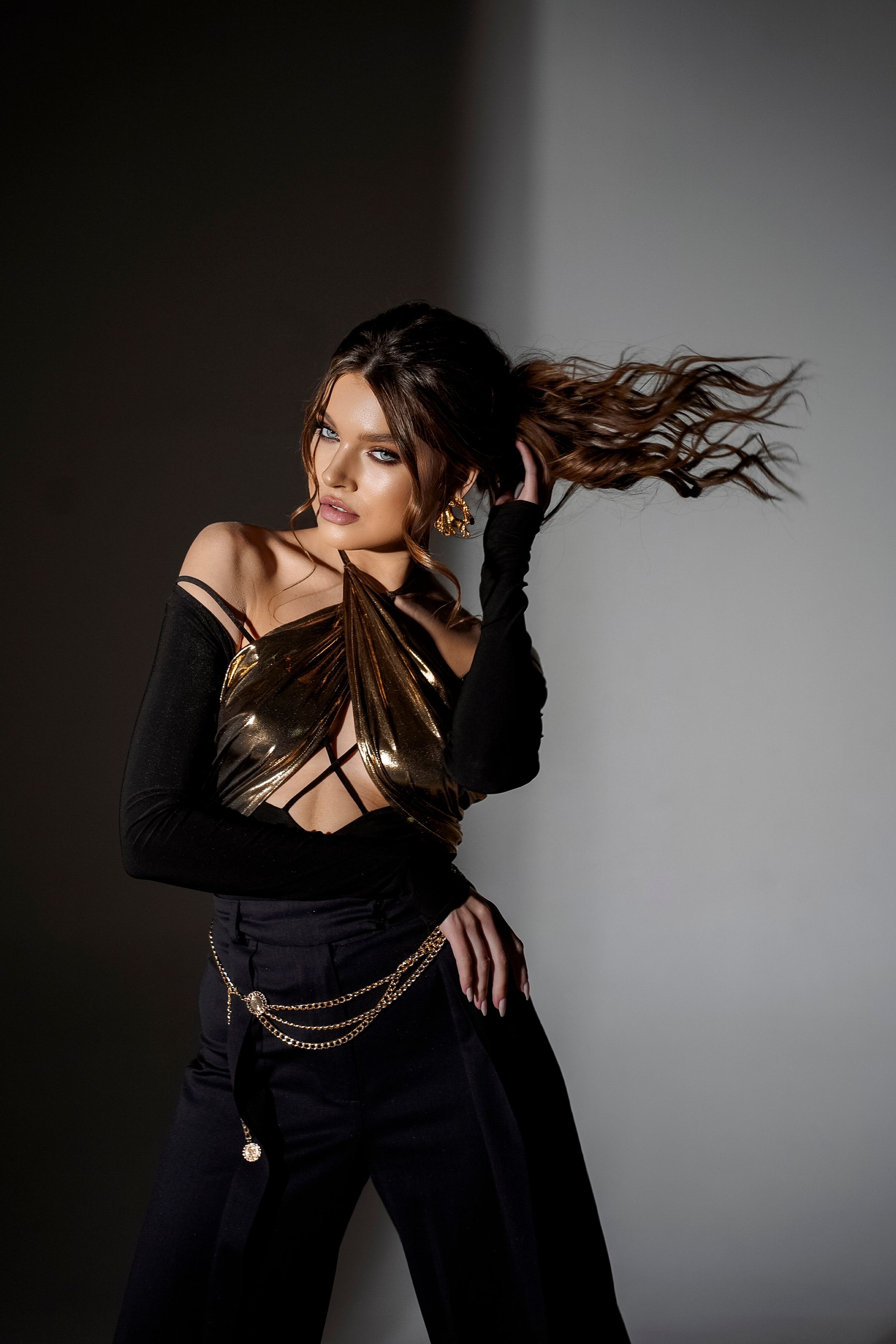 Dark. Главная