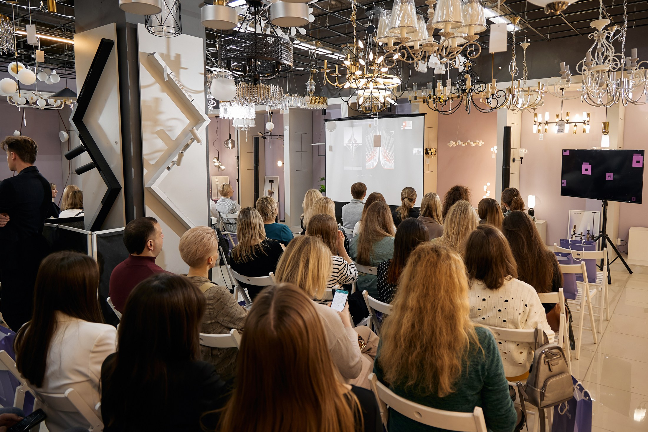 Конференция Светолок. Свадебный репортажный и фуд фотограф в Барнауле Гайфулин Виталий