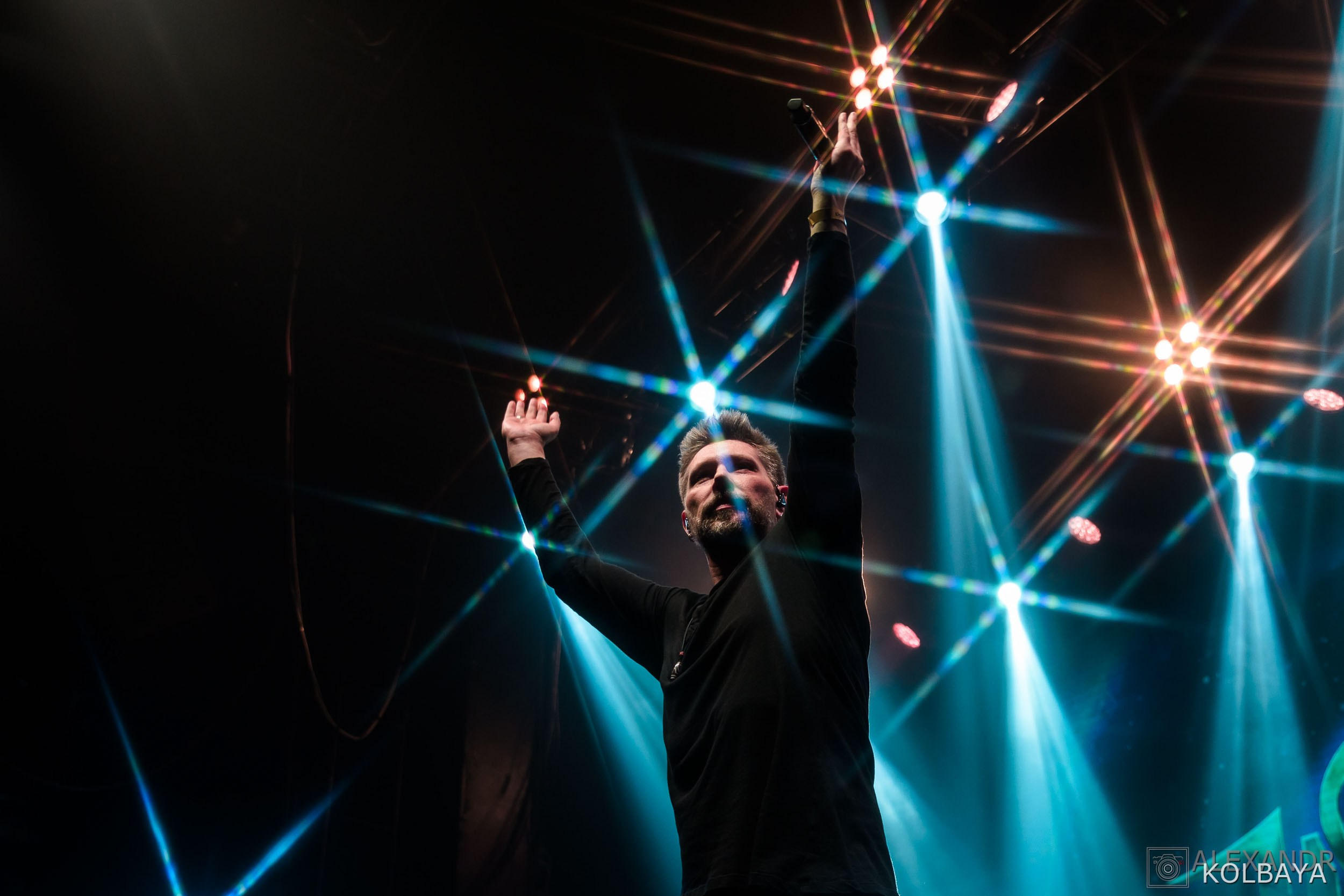 Эпидемии 29 лет — концерт в день рождения. Концертный и театральный репортажный фотограф в Москве Александр Колбая