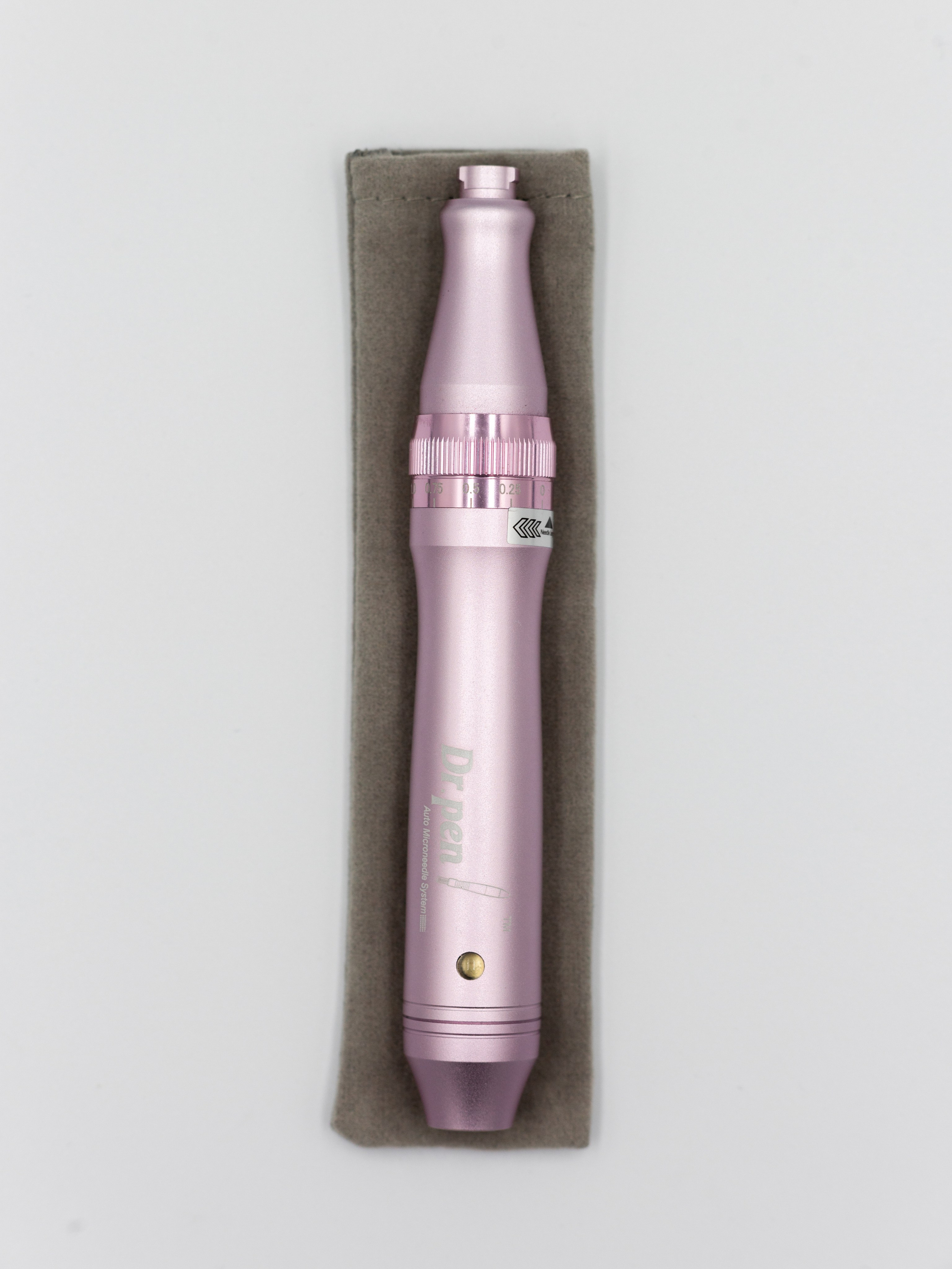 Аппараты DERMAPEN / Съемка для магазина «SPB COSMETIC». Семейный и портретный фотограф в Санкт-Петербурге Андрей Воробьев