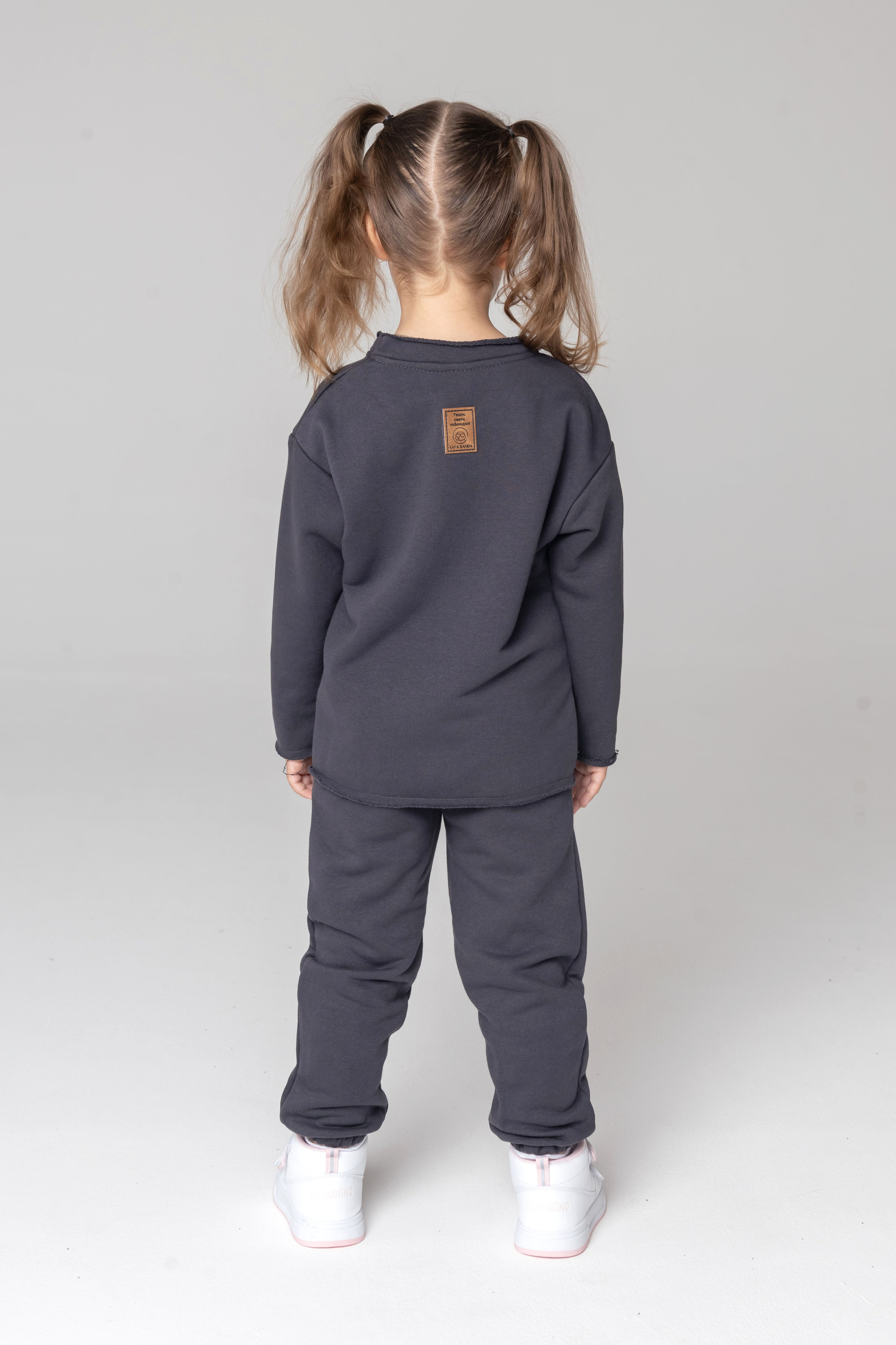 Kava Banda (каталог). Фотограф Полина Закирова