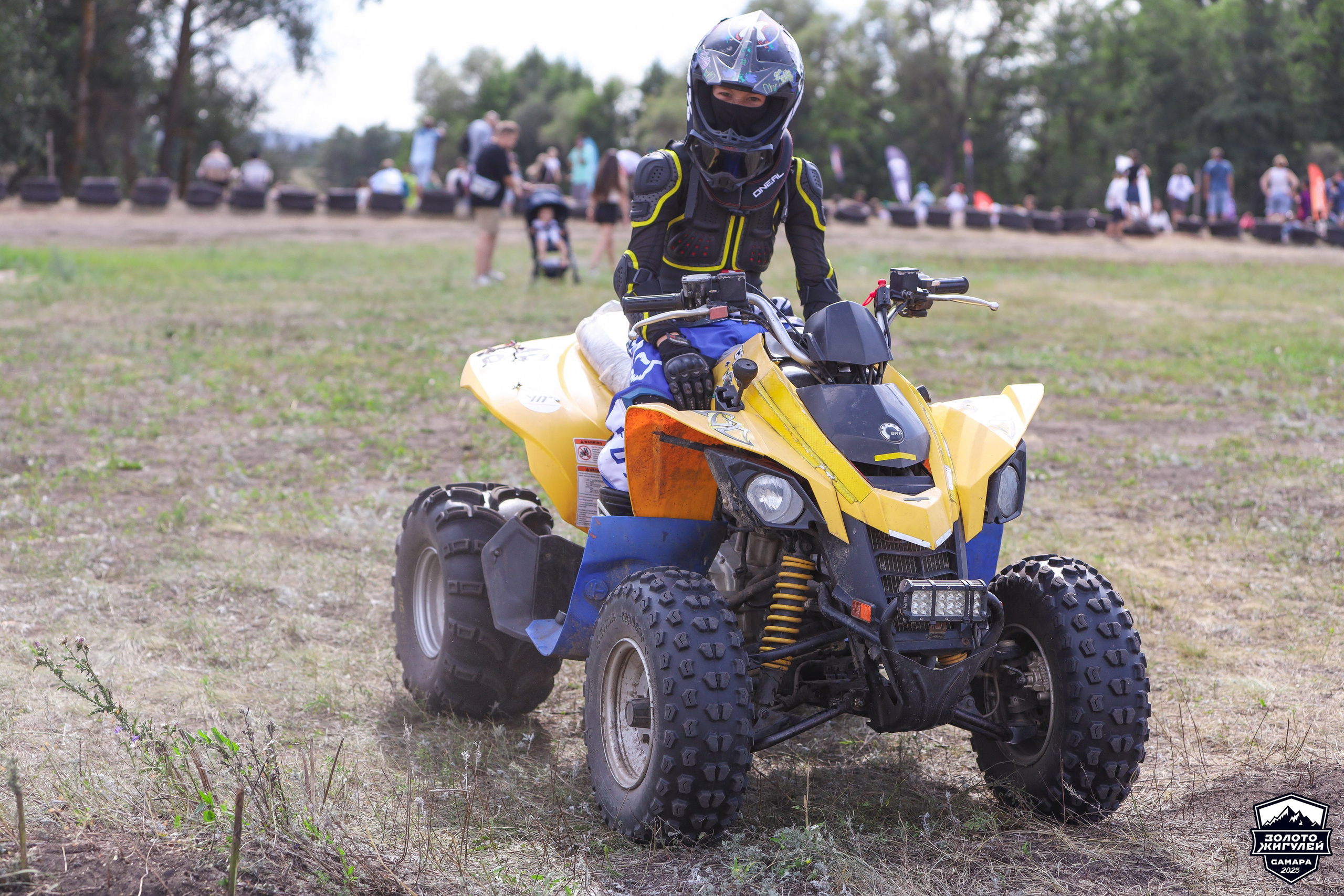 Заезды «МИНИ ДЕТИ» и «МАКСИ ДЕТИ». Кубок России по гонкам с водными препятствиями на квадроциклах «Золото Жигулей 2025». Спортивный фотограф в Самаре