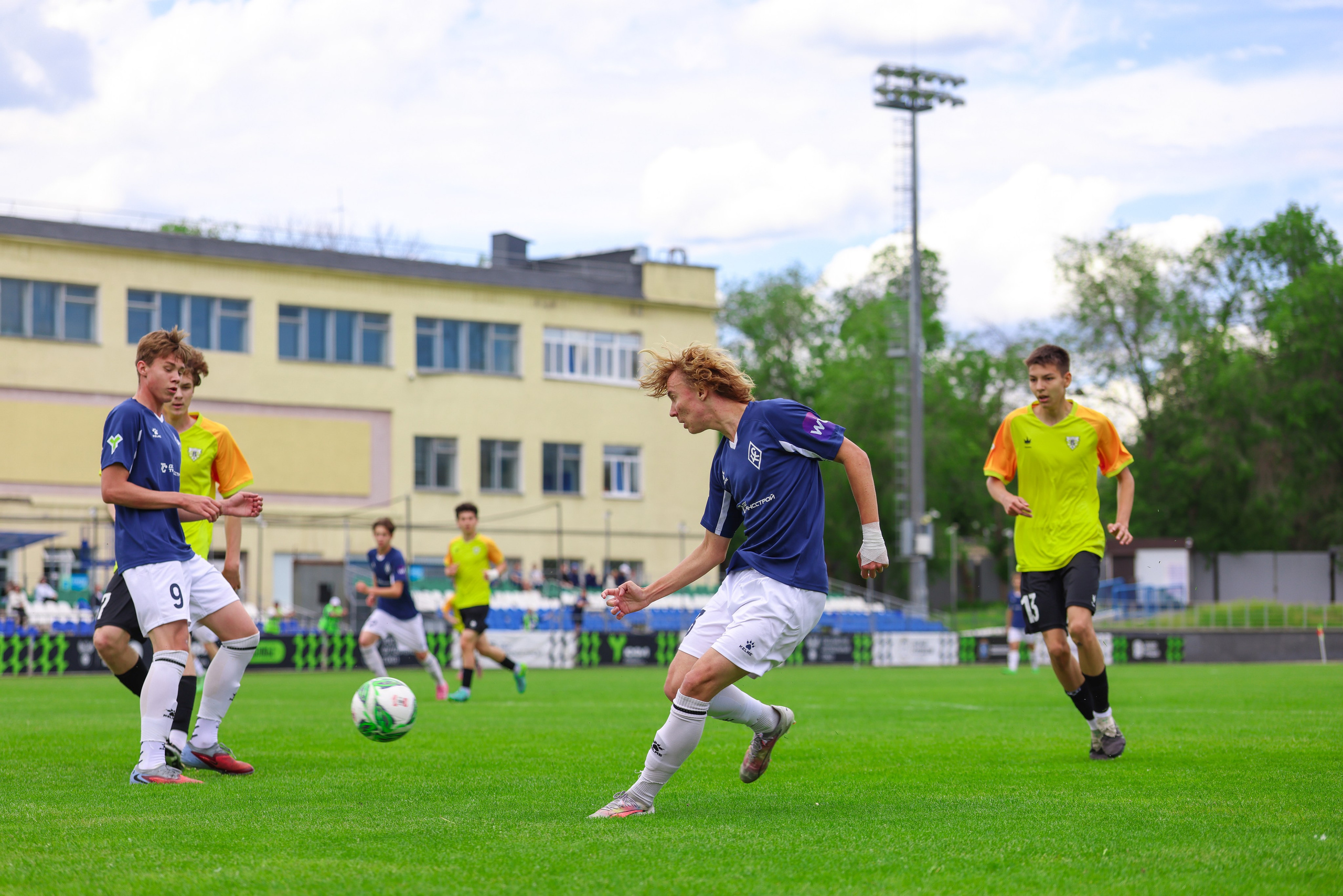 Юношеская футбольная лига Поволжье U-16. Крылья Советов — Волга