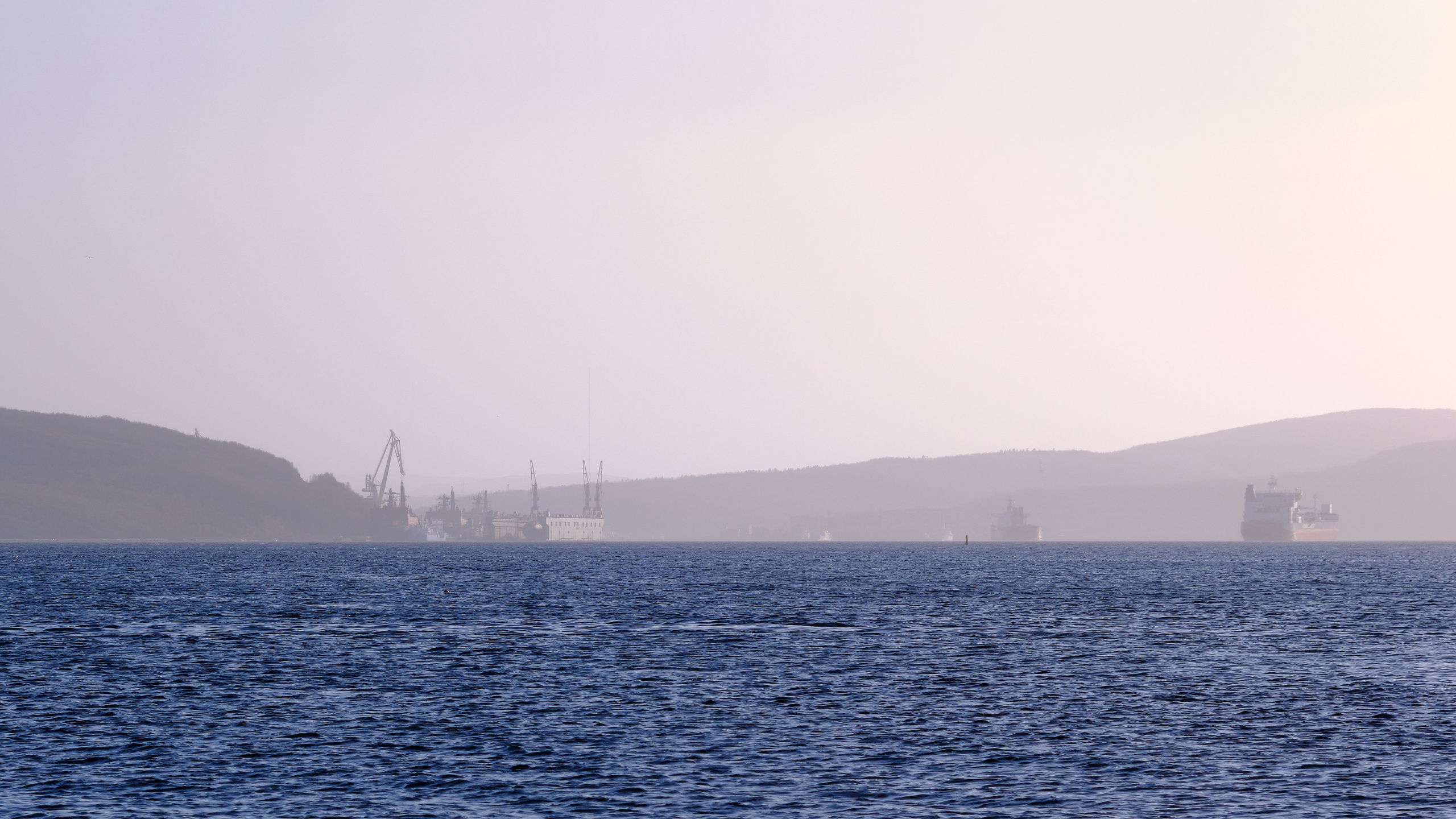 Мурманск. Пейзажи Крайнего Севера. Баренцево море, Рыбачий, Средний, Немецкий