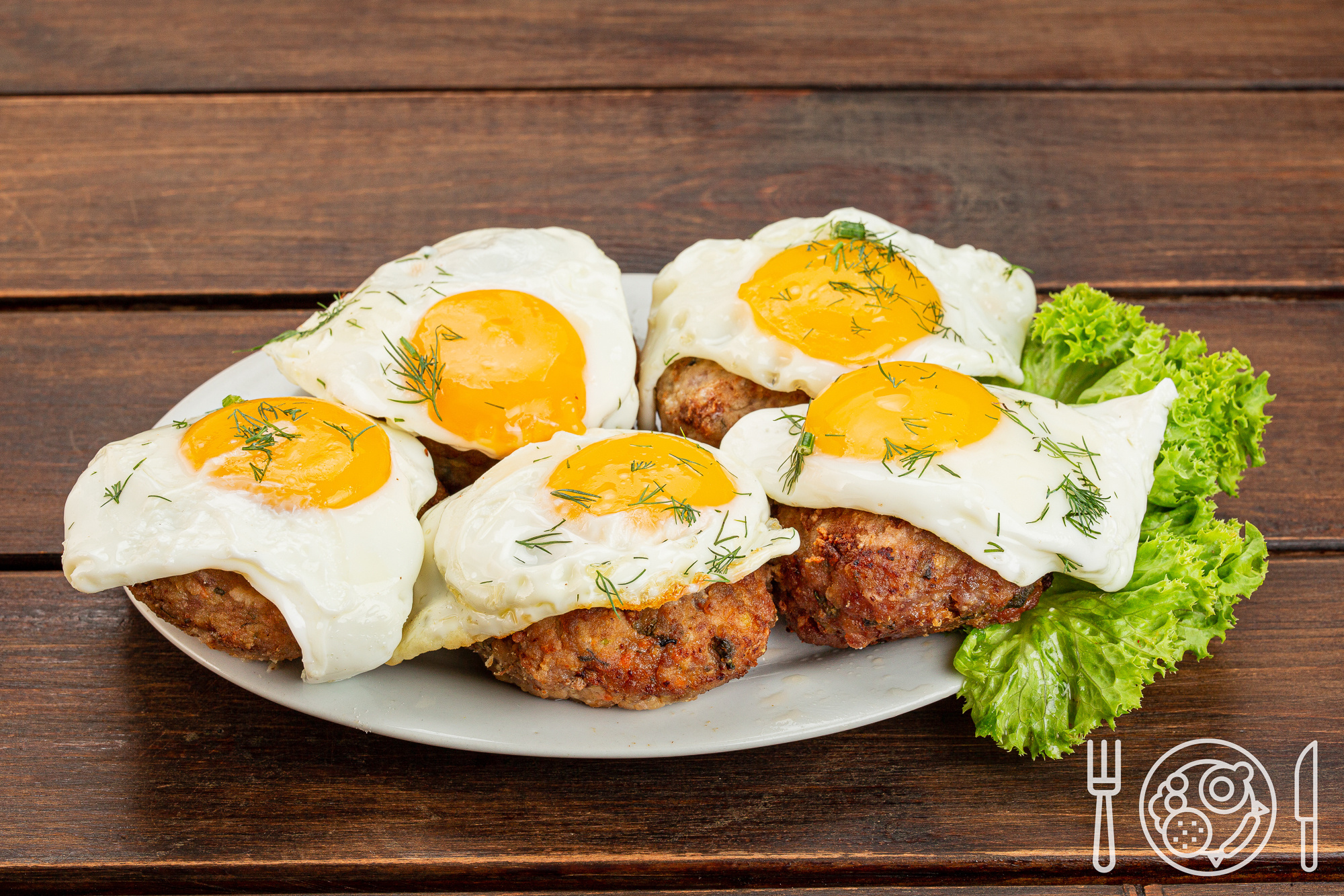 Renatphoto-фотосессия блюд быстрого питания для столовой. Профессиональная фотосъёмка интерьеров, предметная фотосессия еды для меню г. Анапа