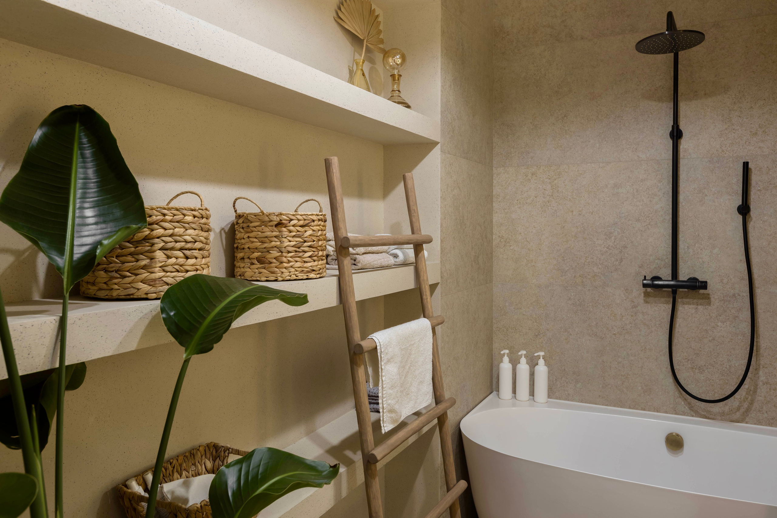 Квартира Calcestruzzo (Дизайнер Ульяна МИЛО). SOLOMAKHINA| САЛОН ДЕКОРАТИВНЫХ ПОКРЫТИЙ|