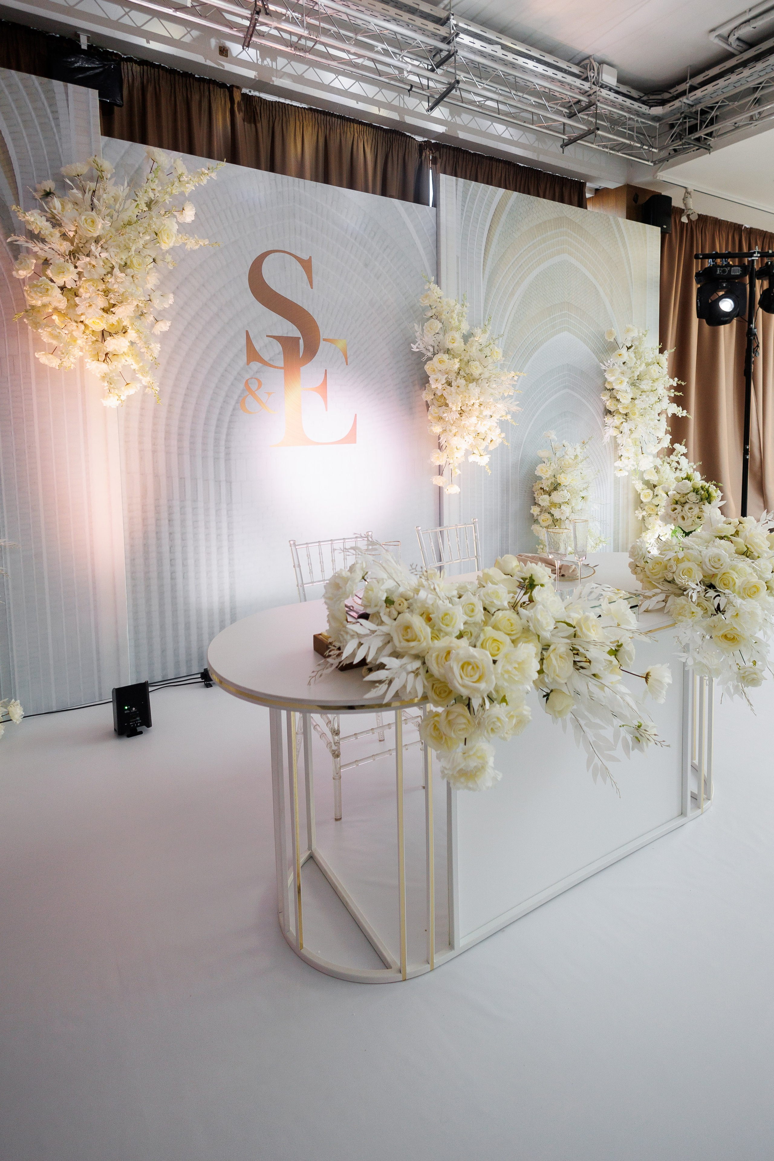 Ресторан Novo 2 этаж. DDrental прокатная компания Нижний Новгород