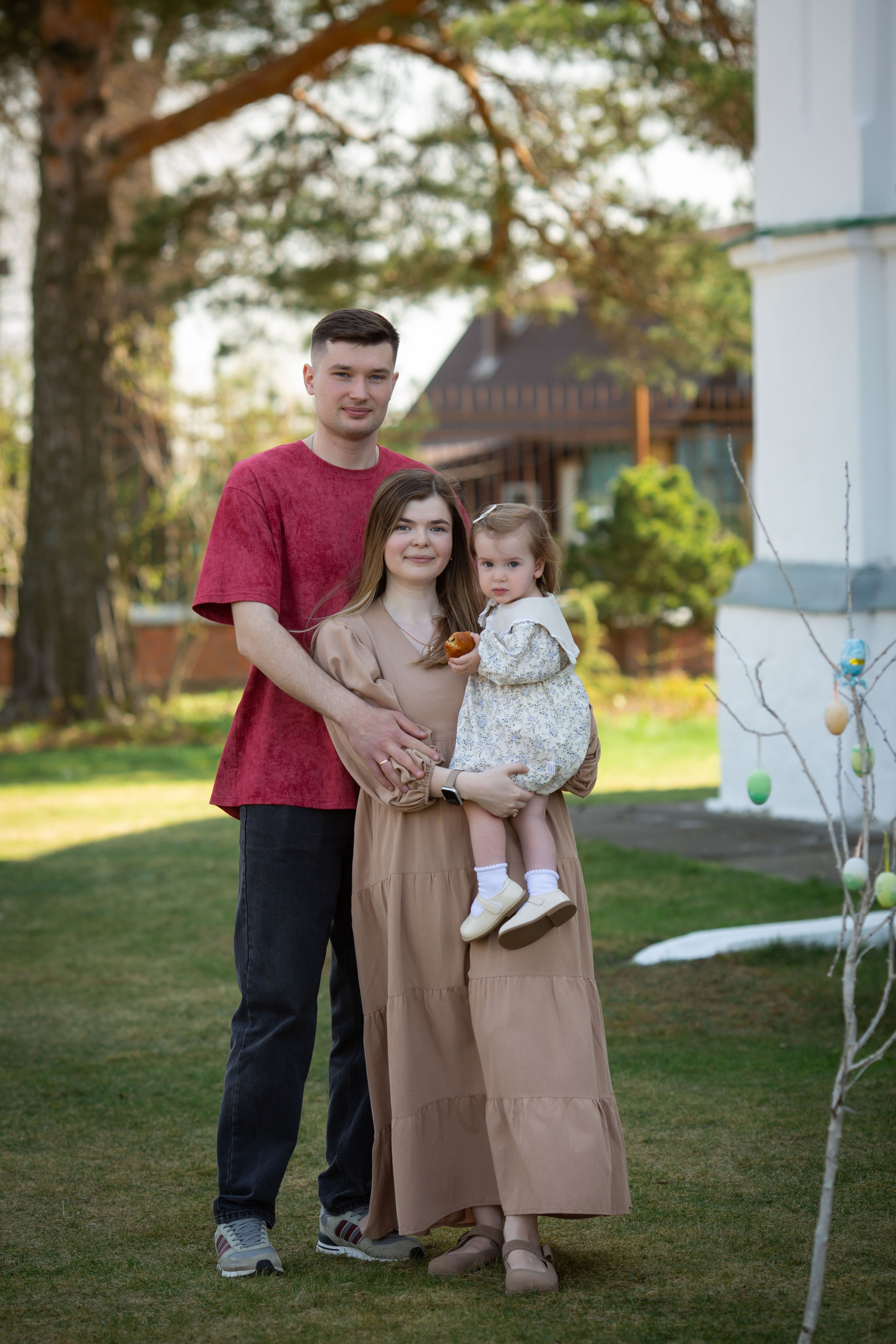 Пасха Воскресенский храм с Ашитково и ярмарка около храма. Семейный и детский фотограф Анна Петракова