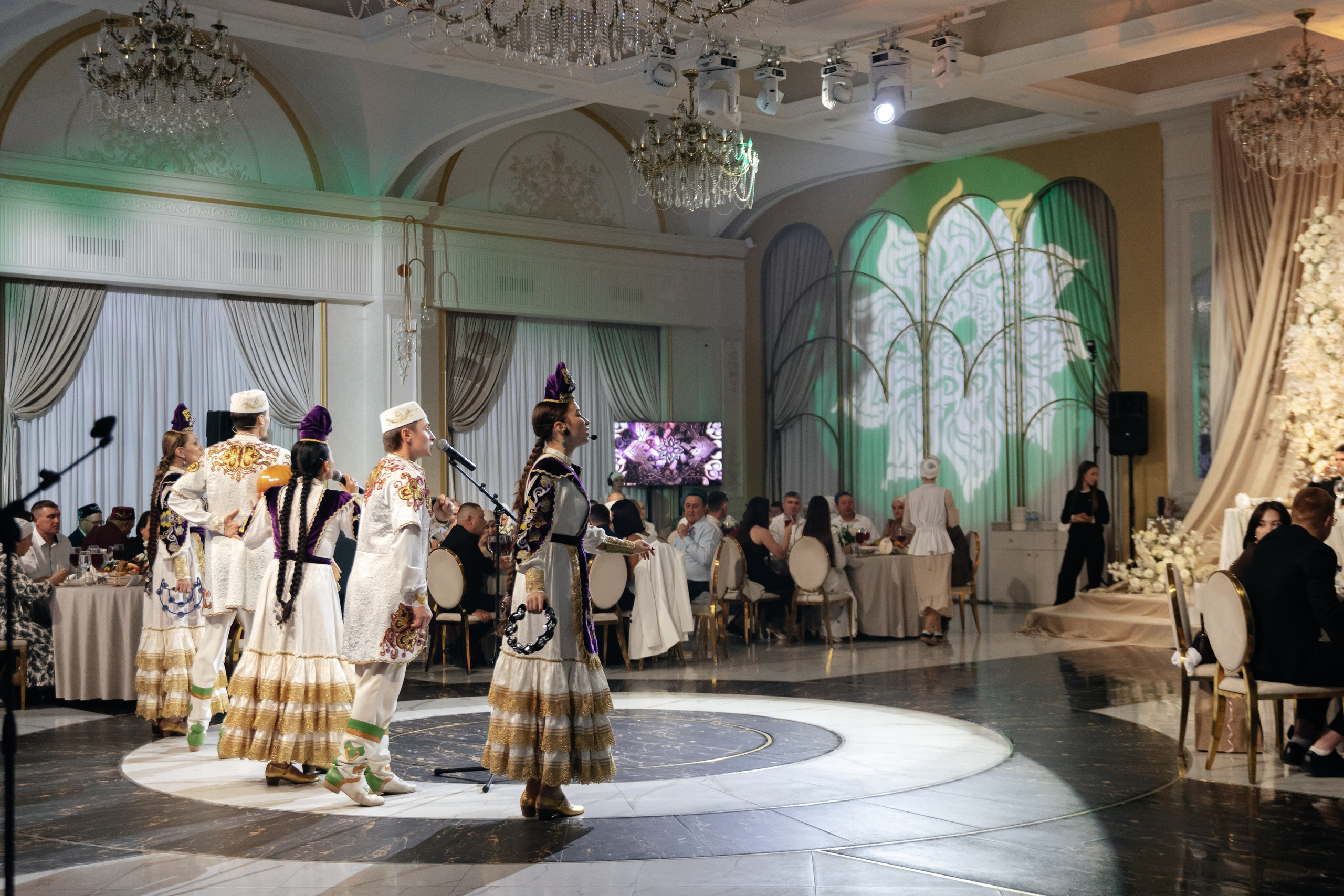 Bulat & Gulgena. Свадебный фотограф Ильнар Асадуллин