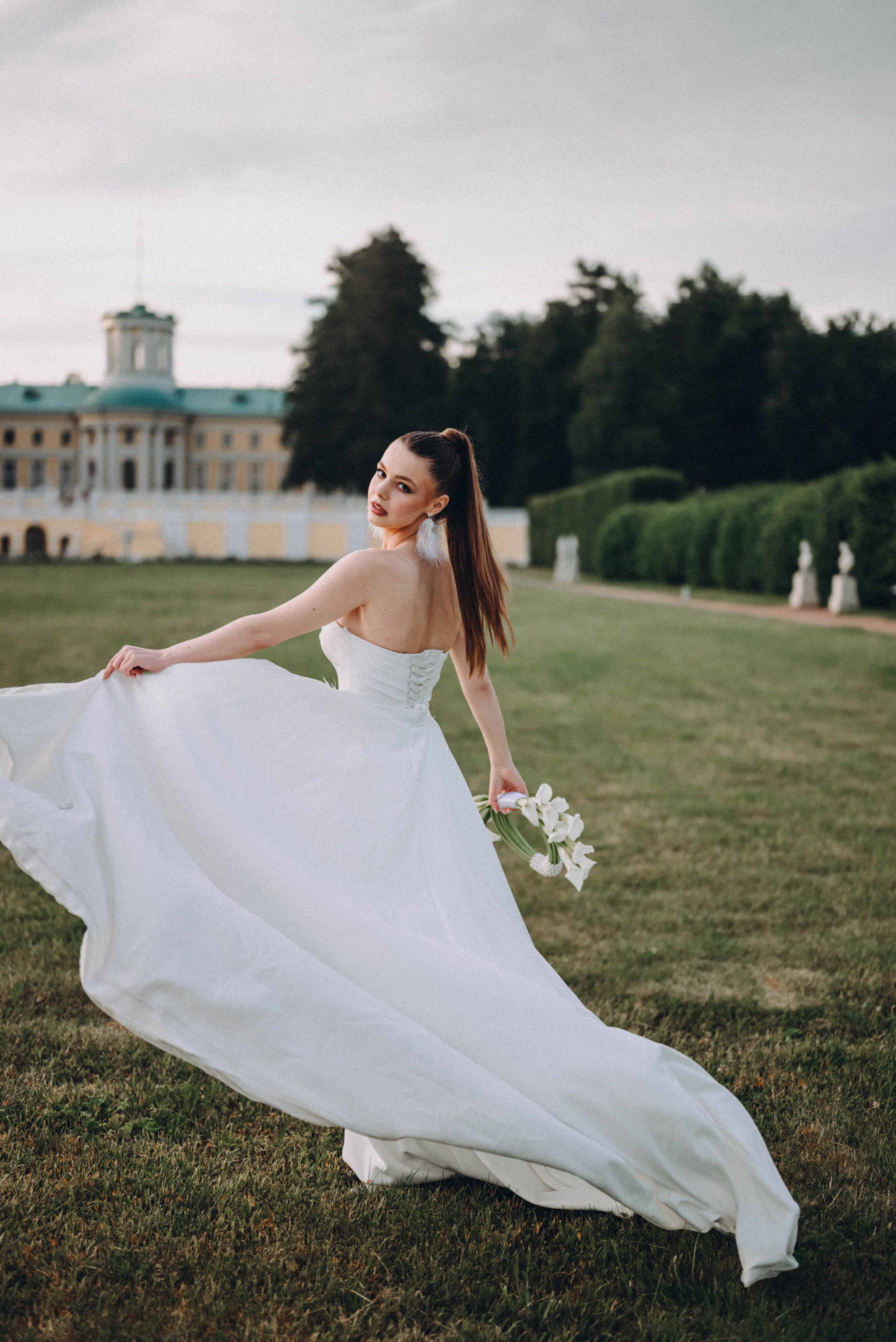 Невеста в Архангельском. Фотограф Анастасия Монах
